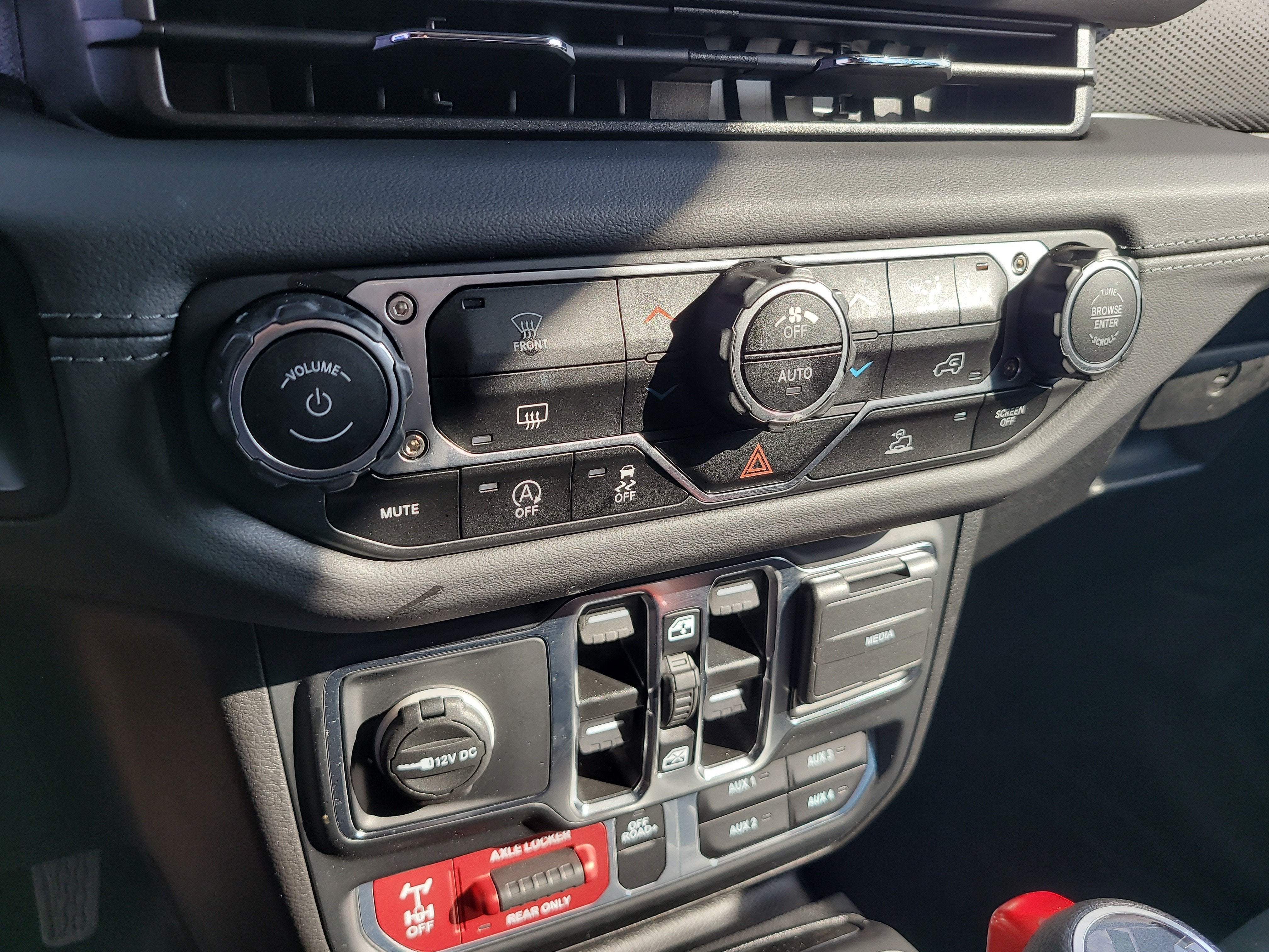 2024 Jeep Gladiator Mojave
