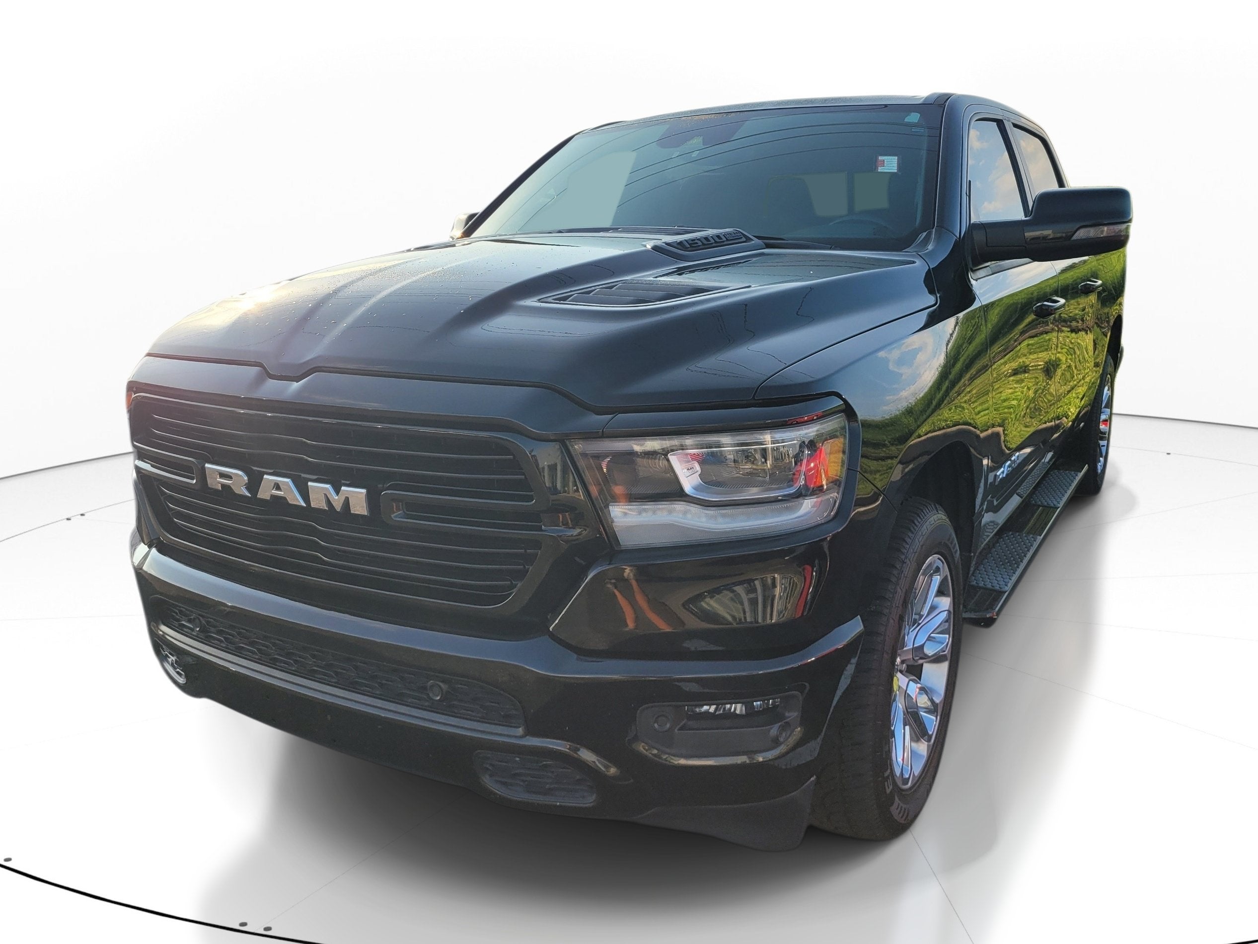 2023 RAM 1500 Laramie
