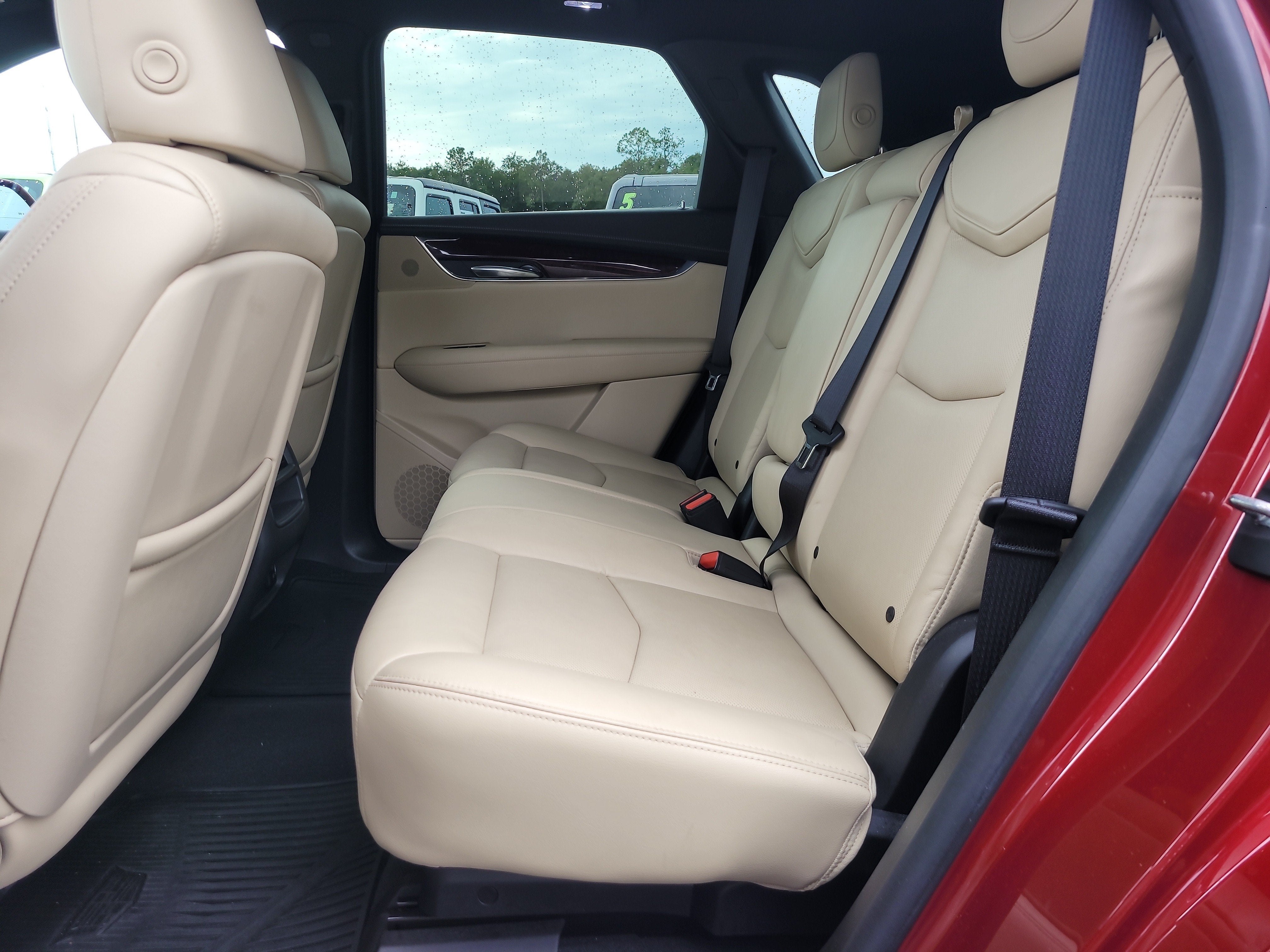 2017 Cadillac XT5 Luxury FWD