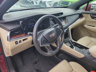2017 Cadillac XT5 Luxury FWD