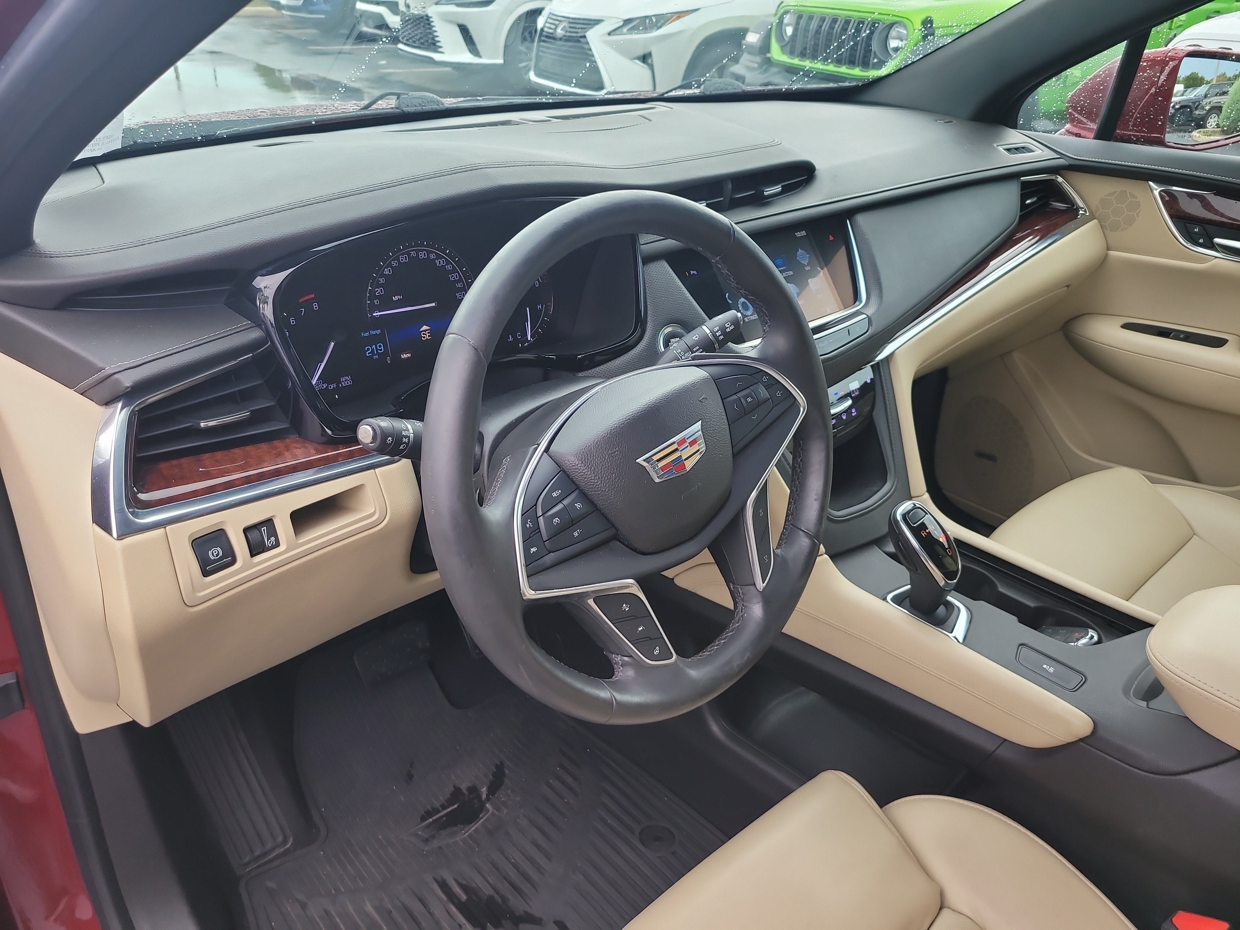 2017 Cadillac XT5 Luxury FWD