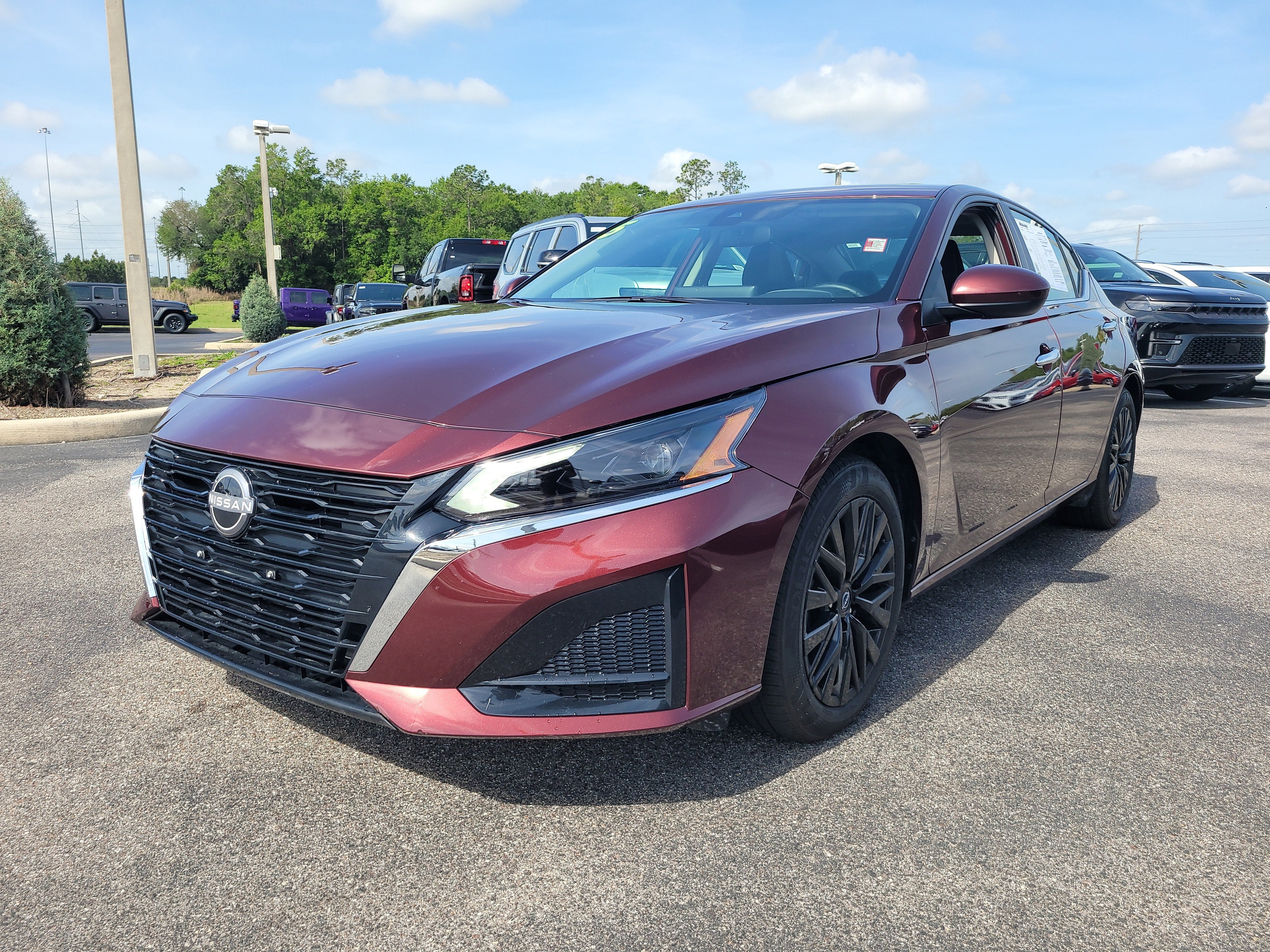 2025 Nissan Altima SV