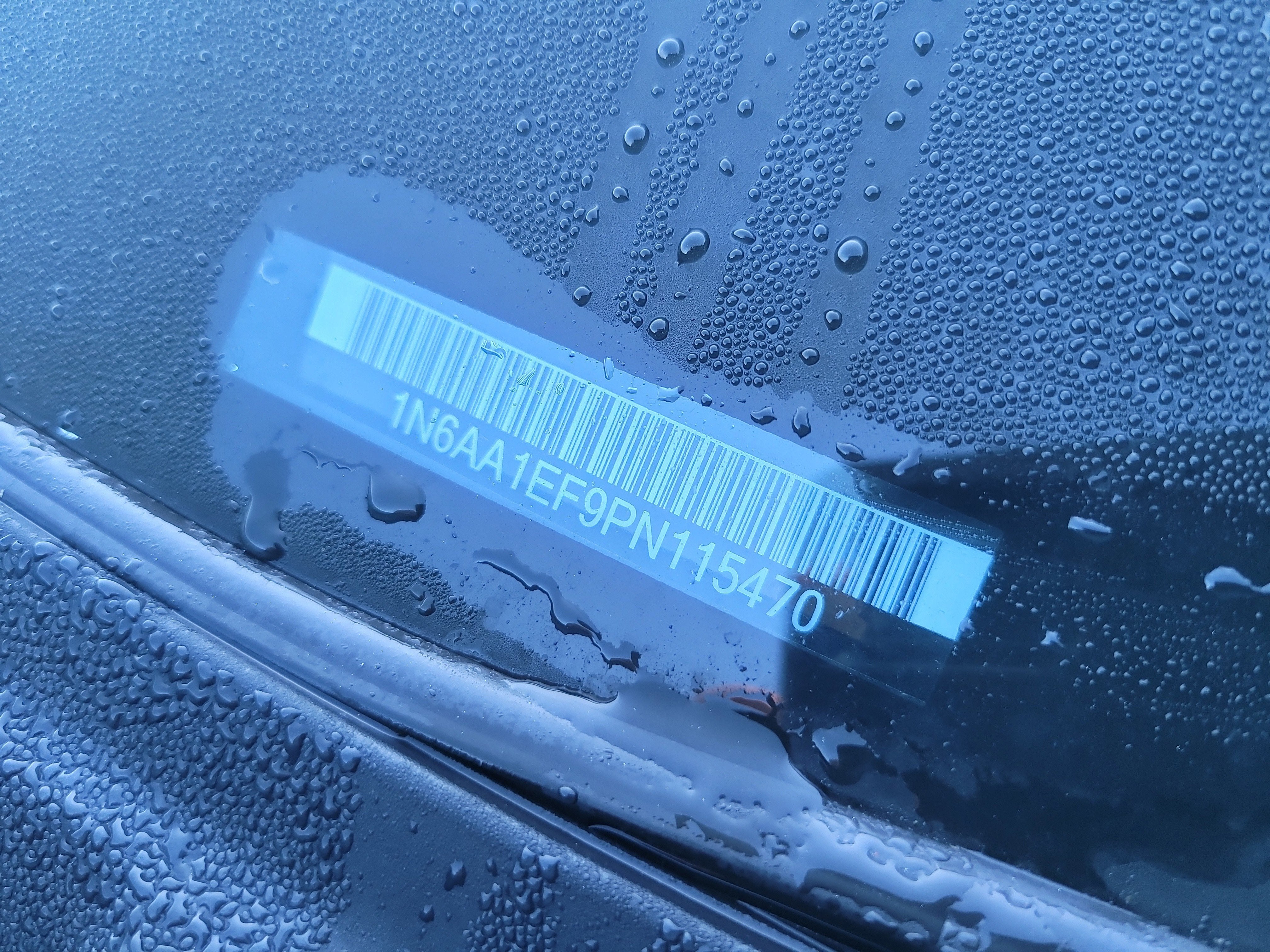 2023 Nissan Titan SV