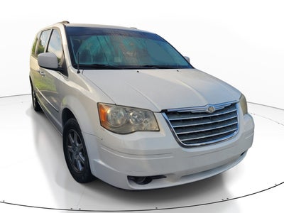 2010 Chrysler Town & Country Touring