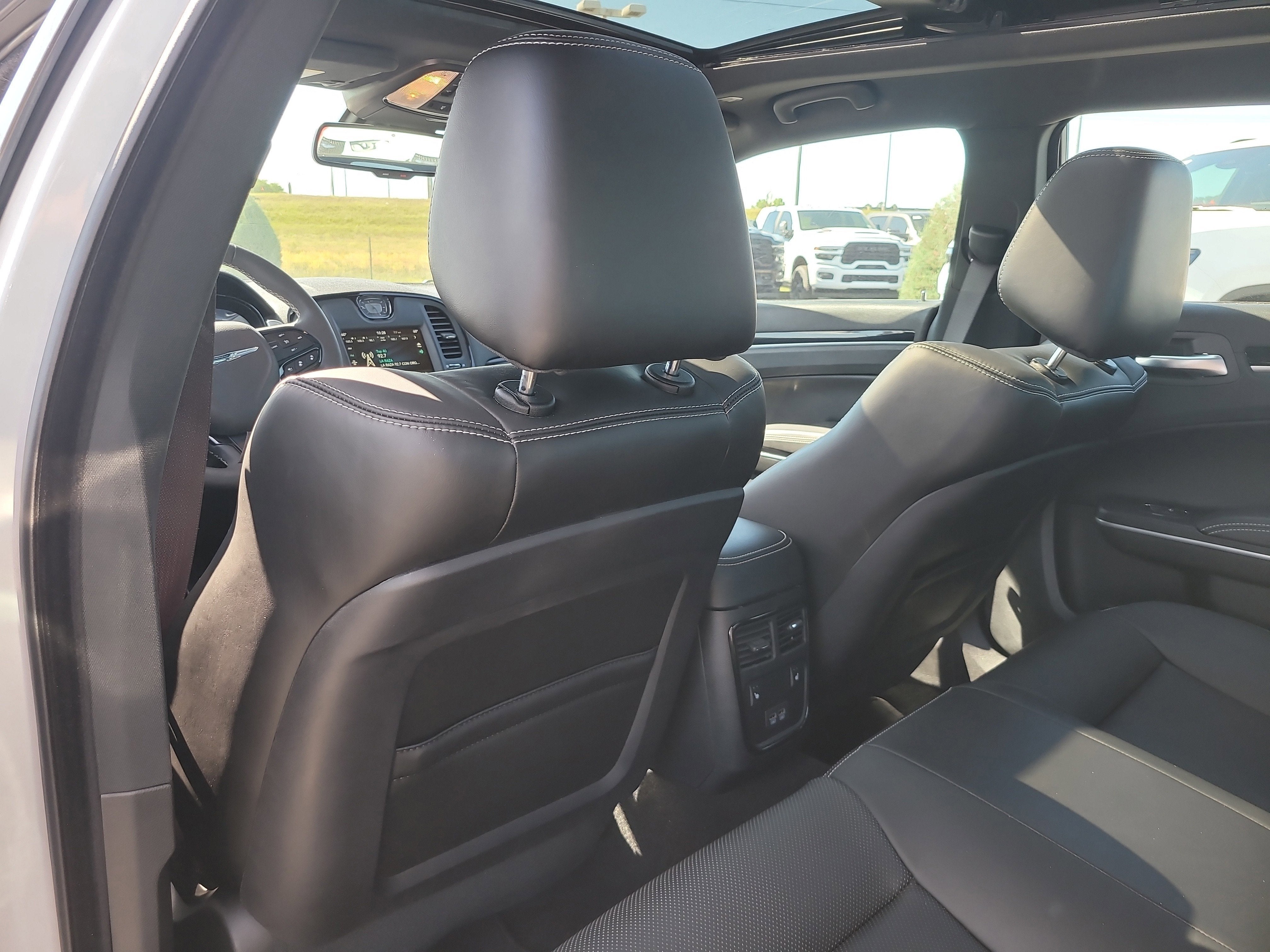 2023 Chrysler 300 300S