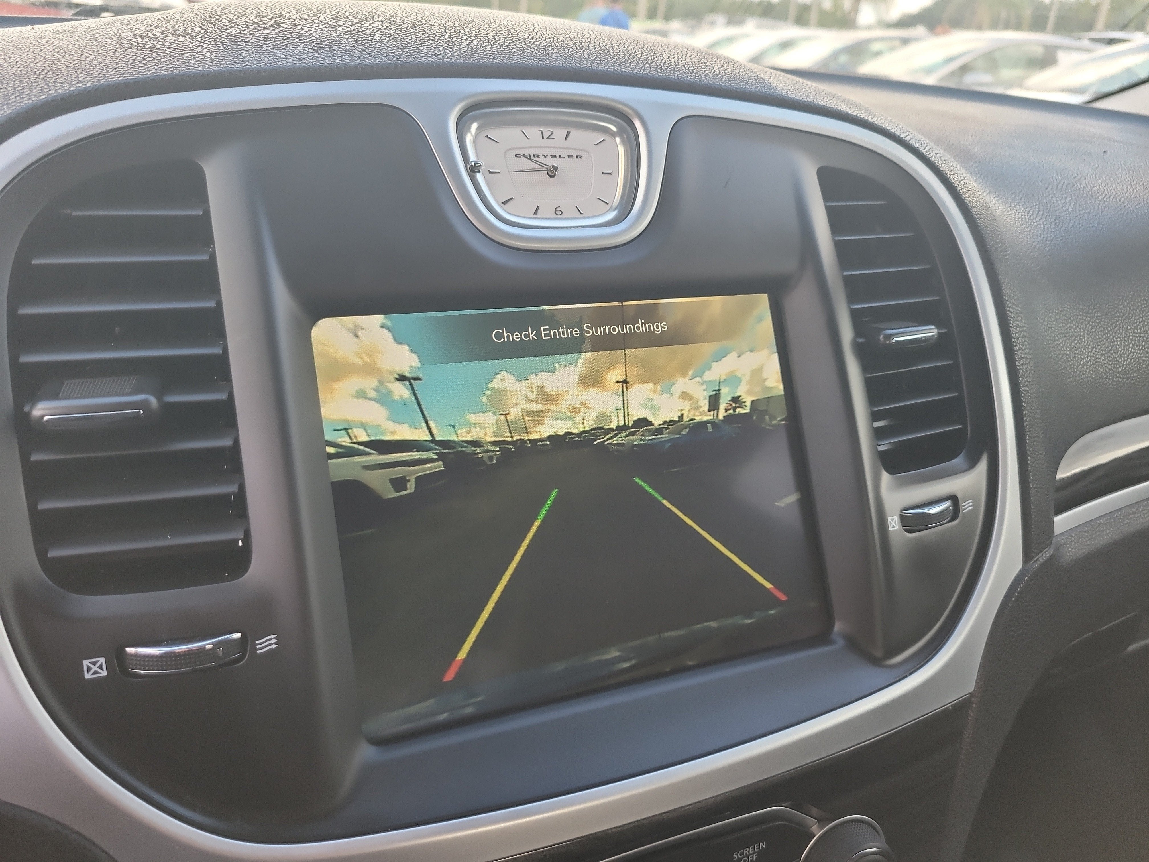 2022 Chrysler 300 Touring