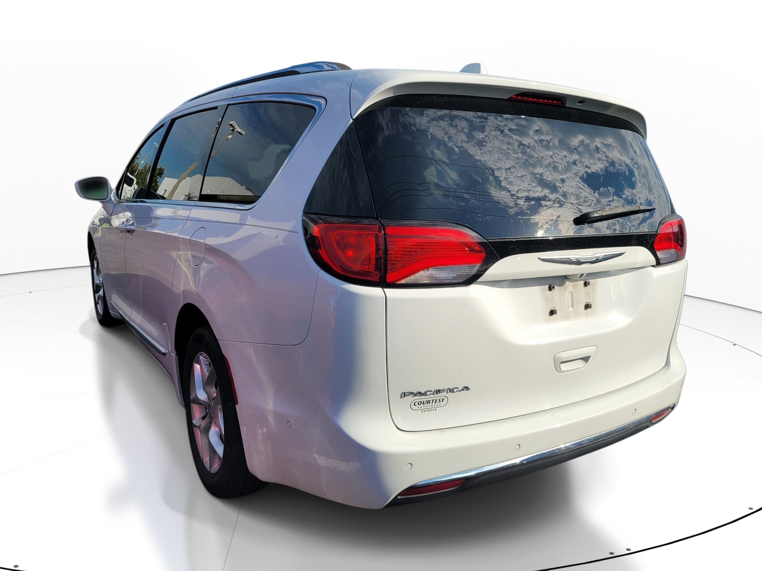 2017 Chrysler Pacifica Touring-L Plus