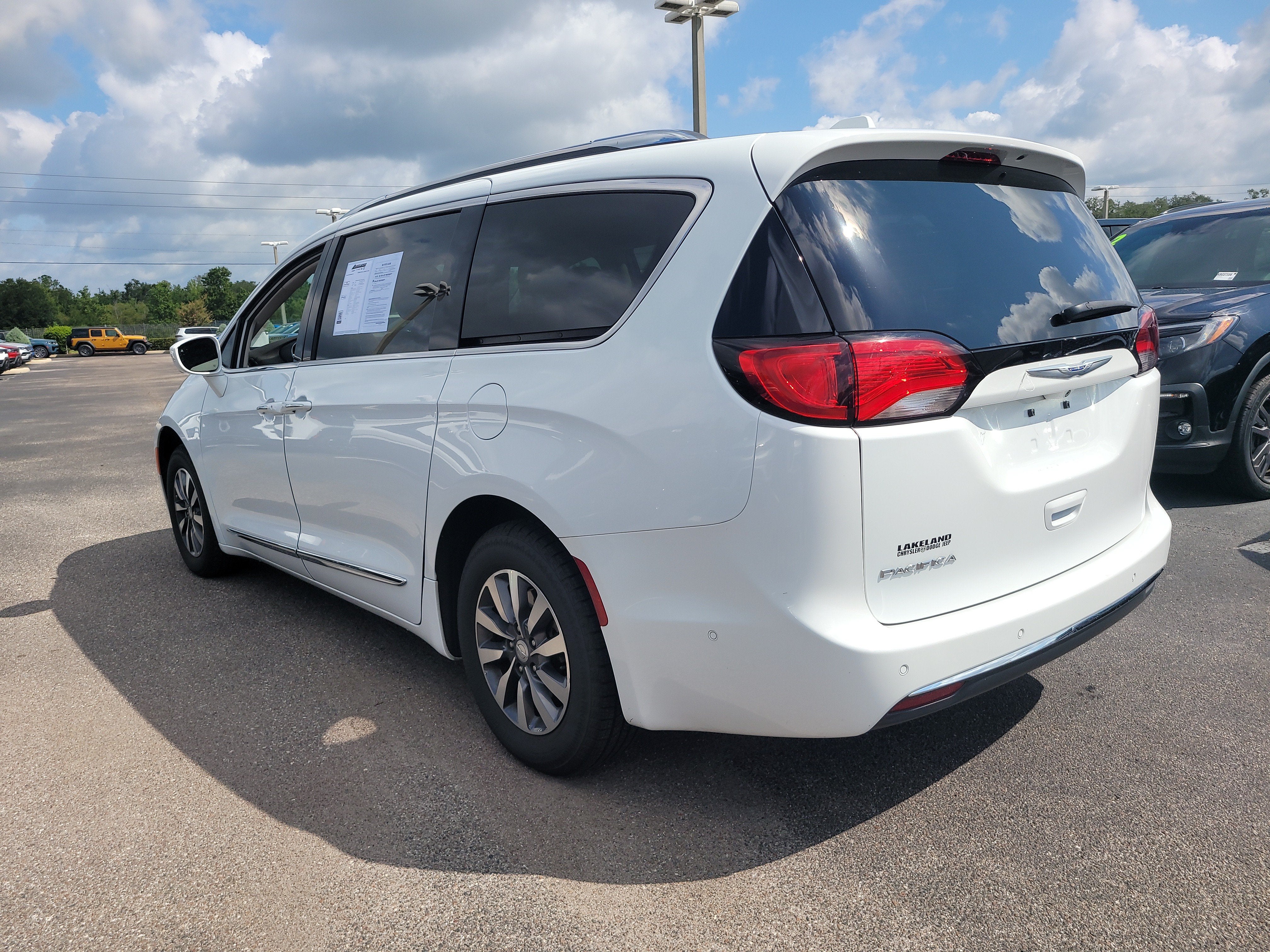2020 Chrysler Pacifica Touring L Plus