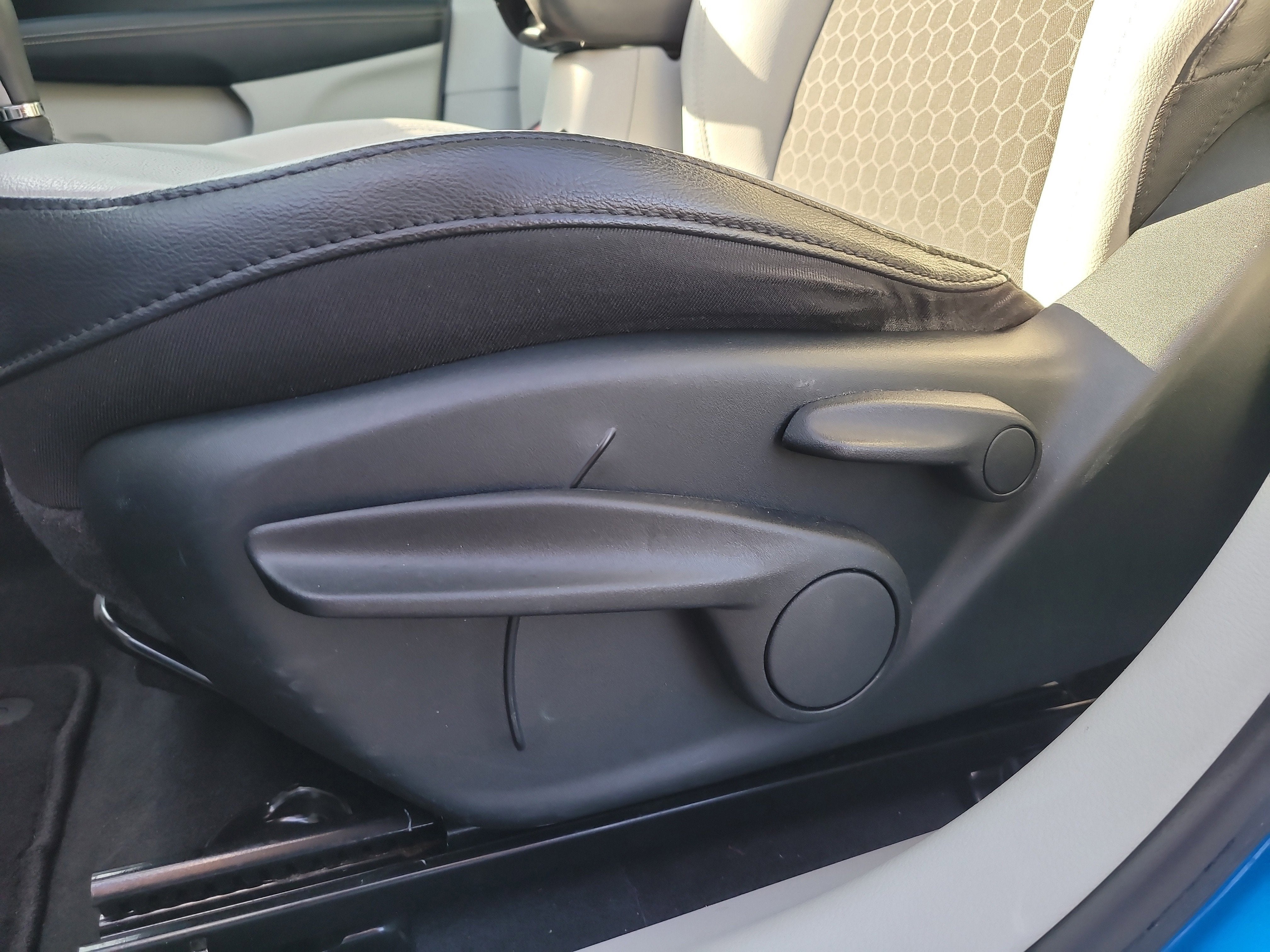 2019 Jeep Compass Latitude with Sun/Wheel Pkg