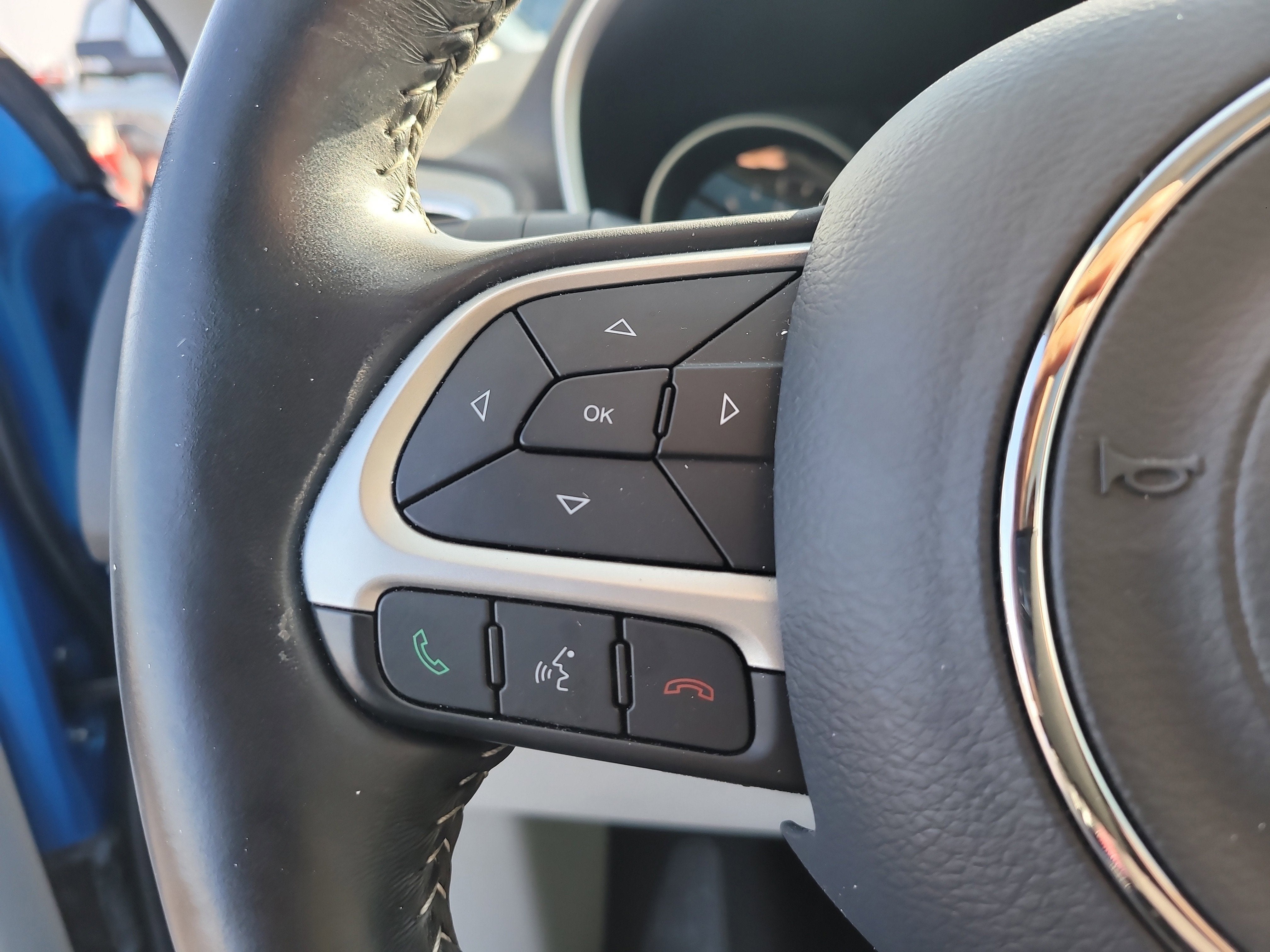 2019 Jeep Compass Latitude with Sun/Wheel Pkg