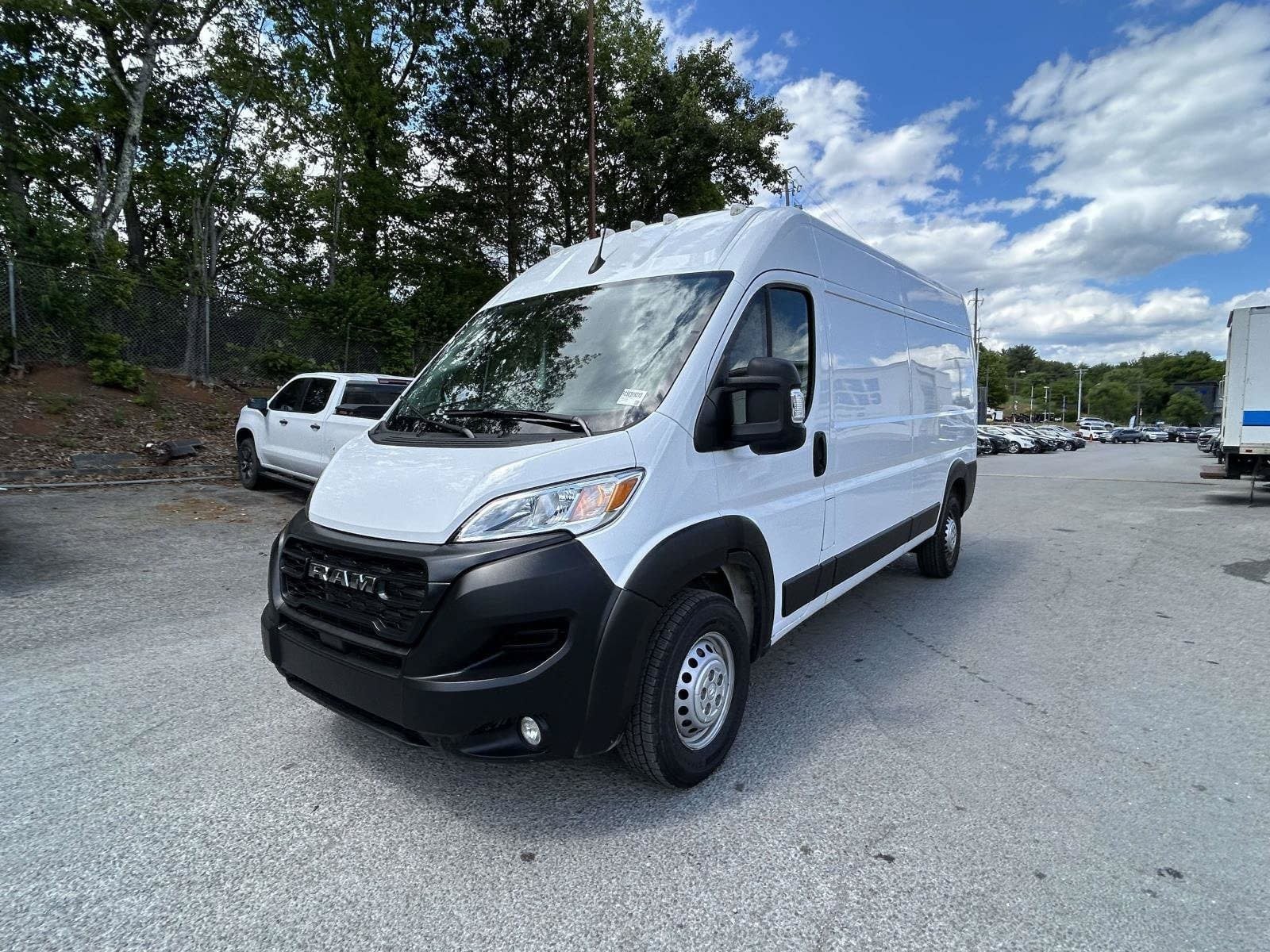 2025 RAM ProMaster Cargo Van Tradesman