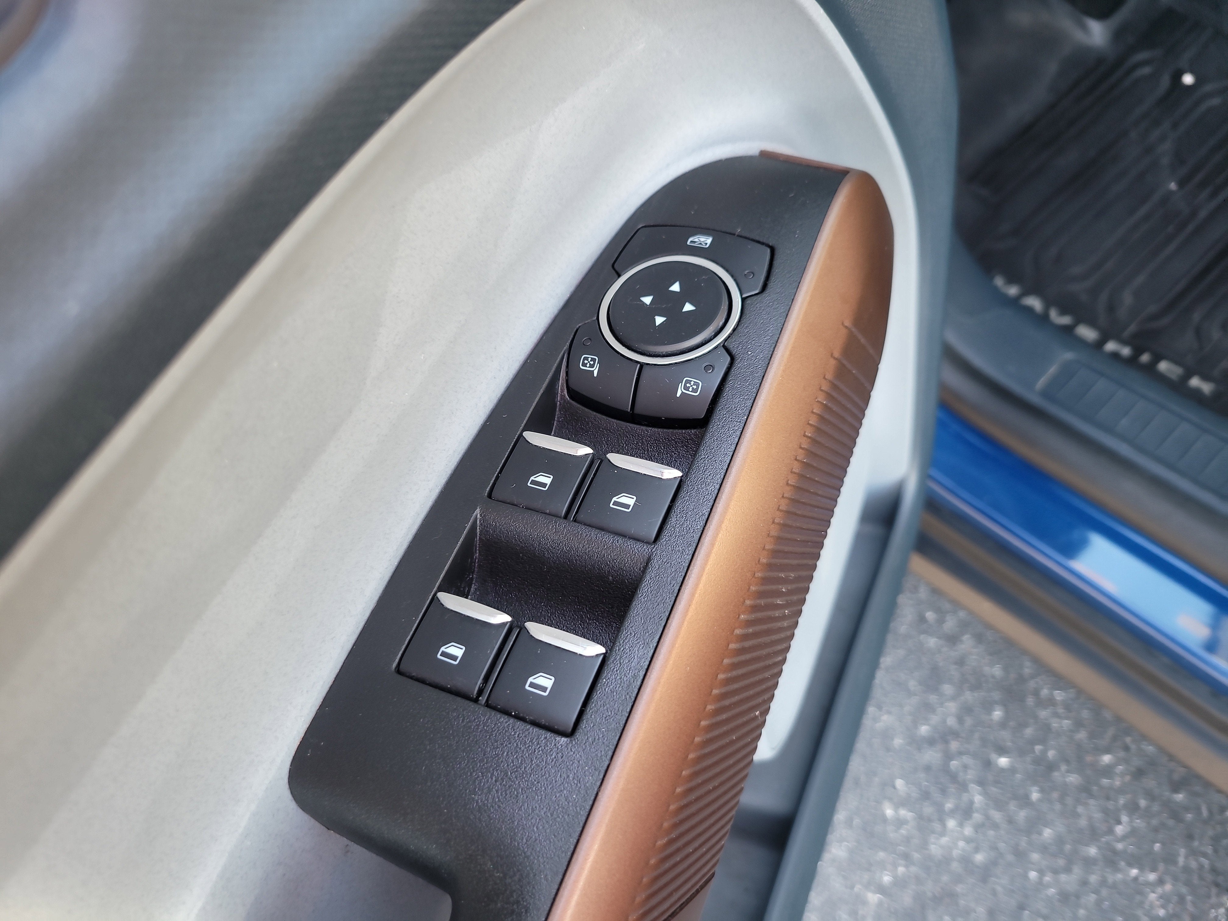 2023 Ford Maverick LARIAT