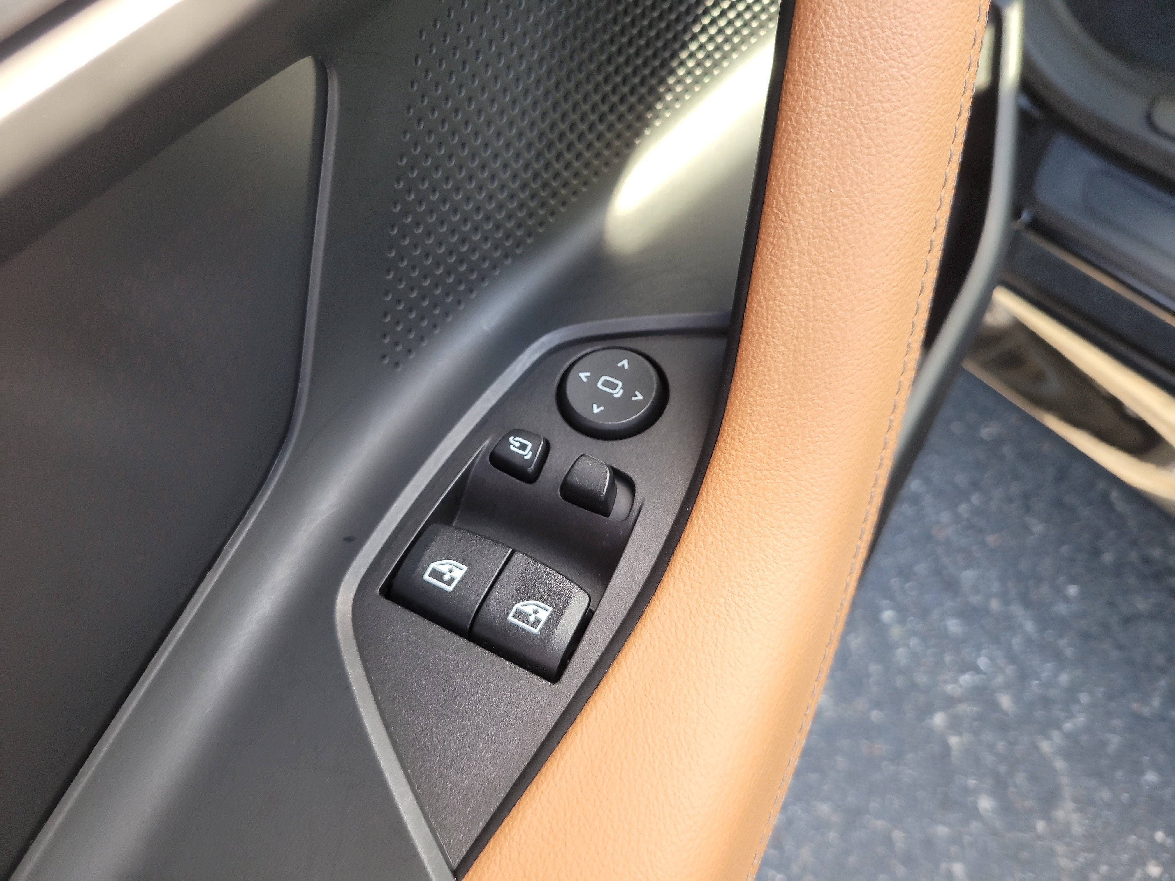 2023 BMW 2 Series 230i