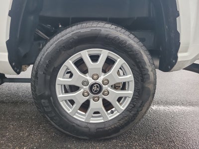 2025 Toyota Tacoma 2WD SR5