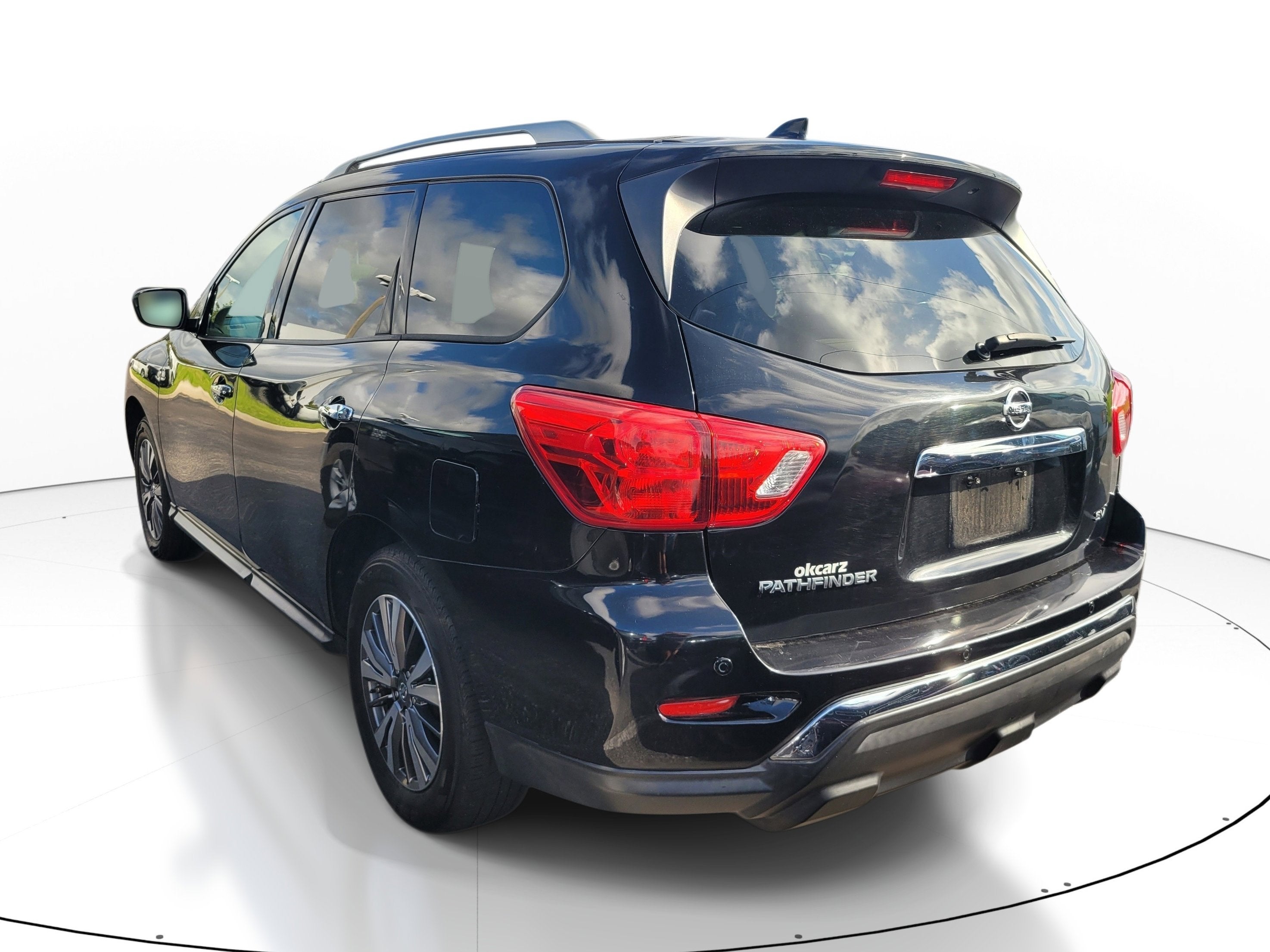 2019 Nissan Pathfinder SV