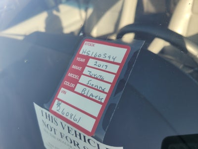 2017 Toyota Sienna XLE