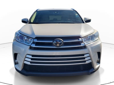 2017 Toyota Highlander Base