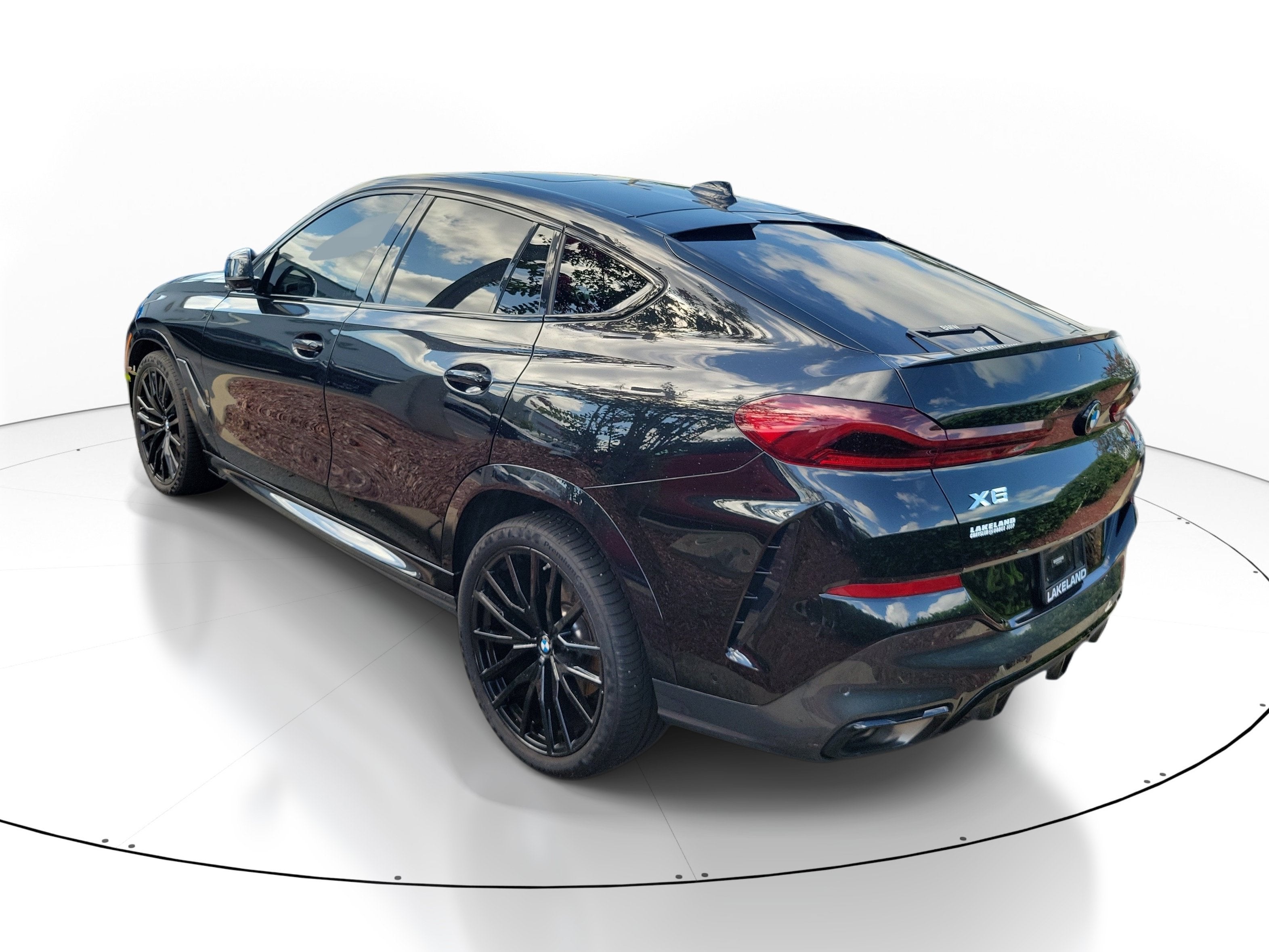 2023 BMW X6 xDrive40i