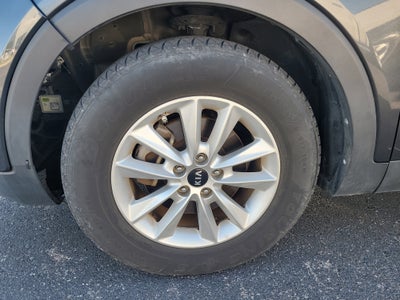 2020 Kia Sorento LX V6