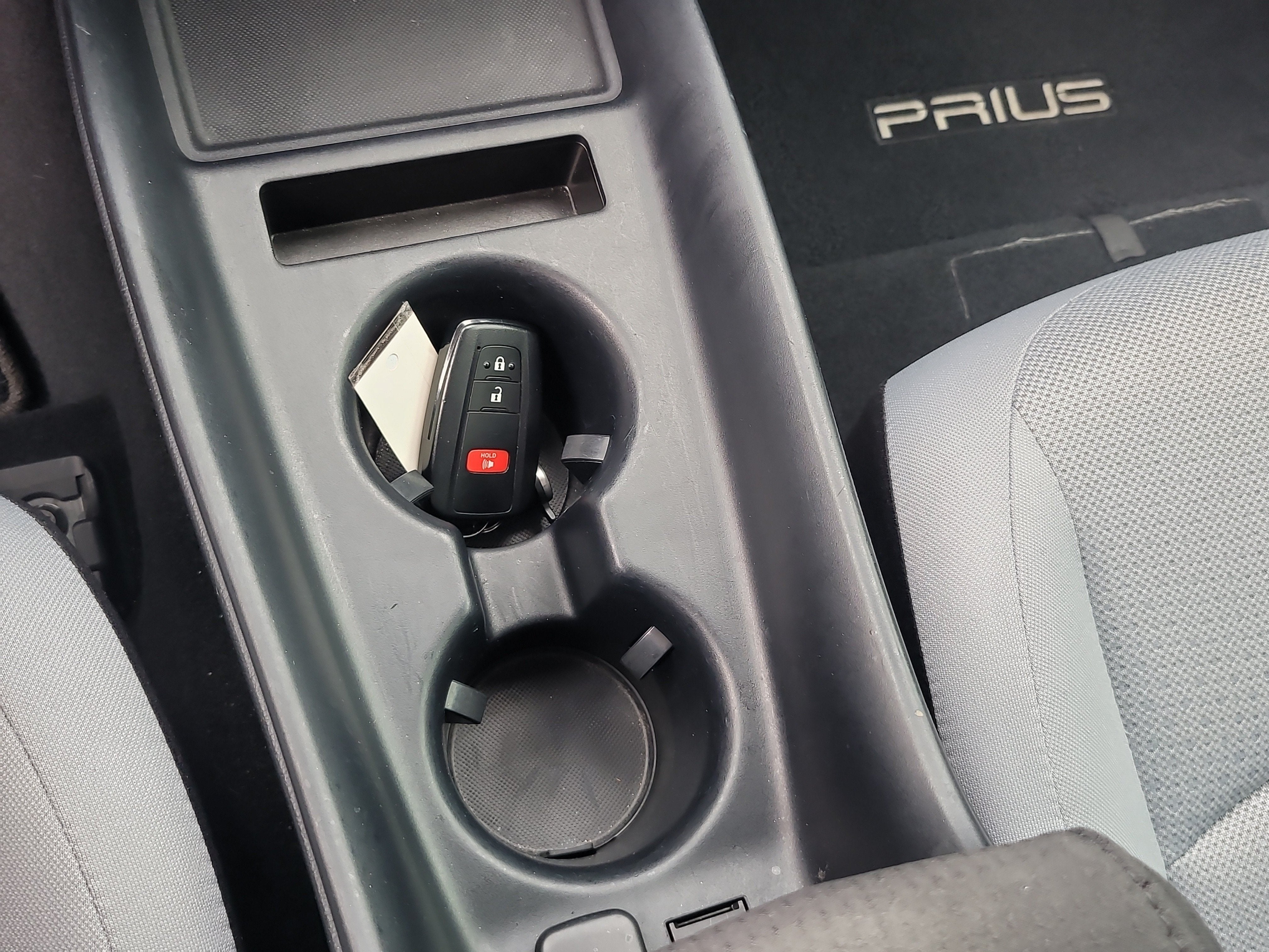 2022 Toyota Prius L Eco