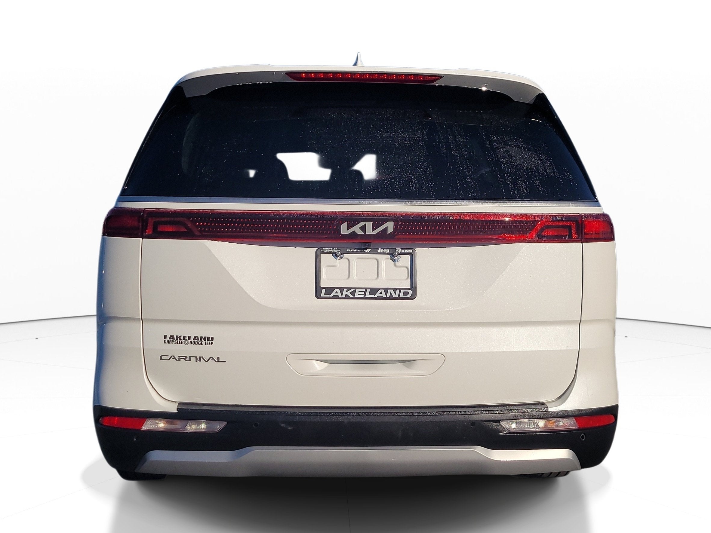 2024 Kia Carnival LX