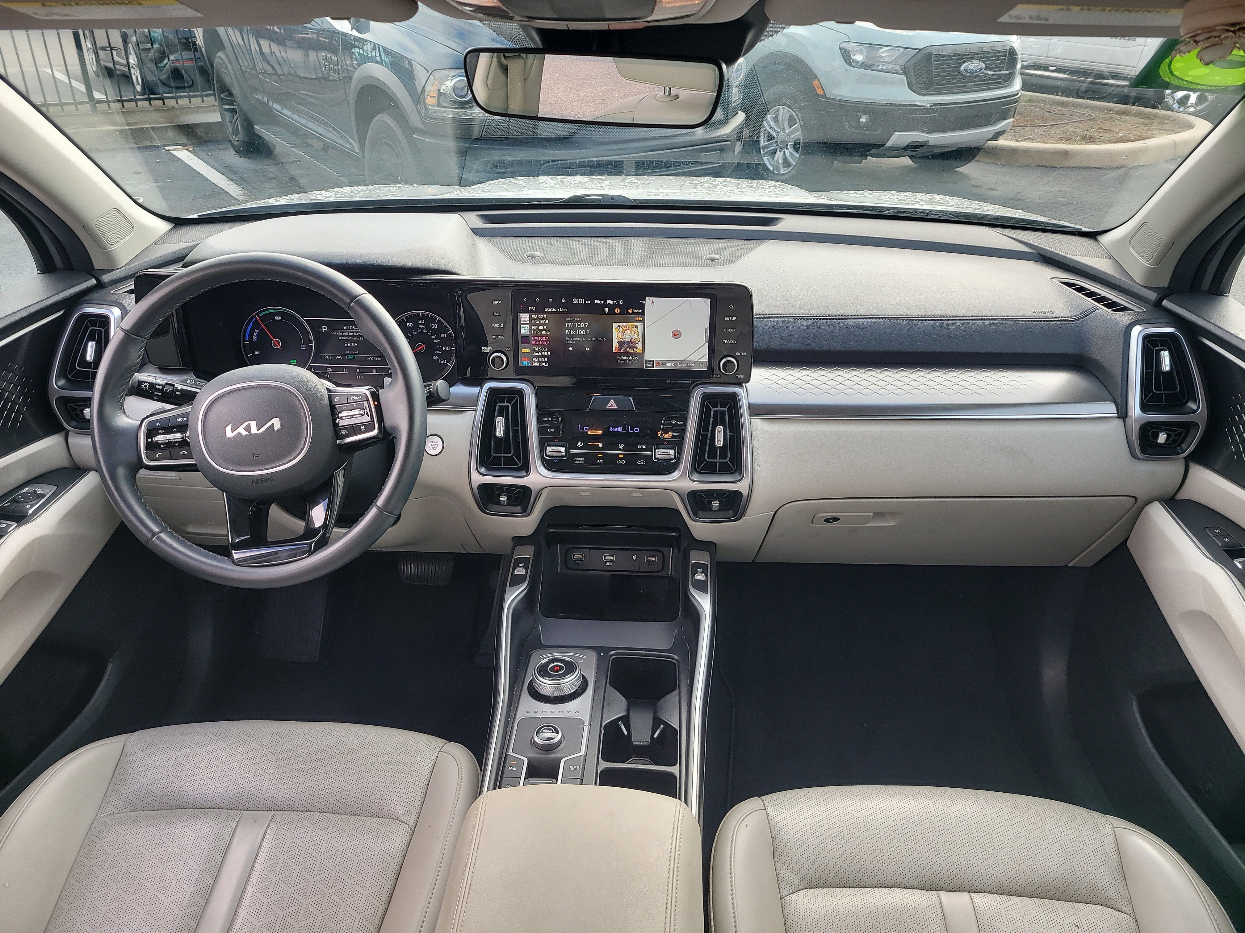 2023 Kia Sorento Hybrid EX