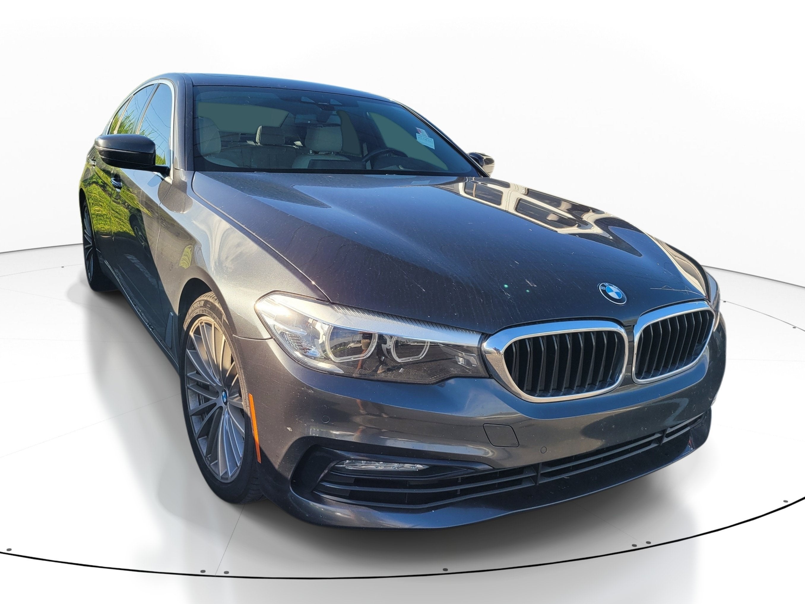 2018 BMW 5 Series 540i