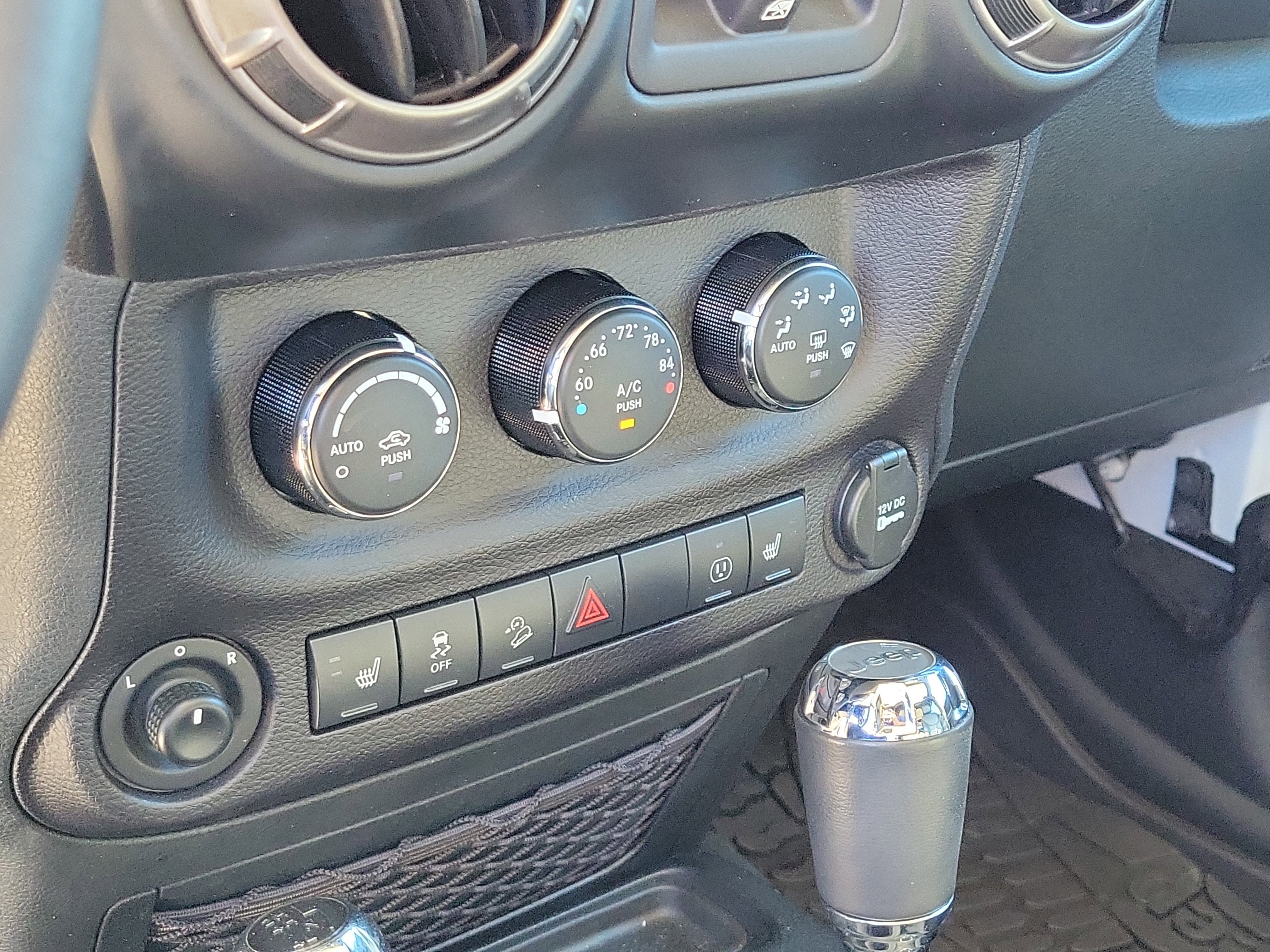 2018 Jeep Wrangler JK Unlimited Altitude