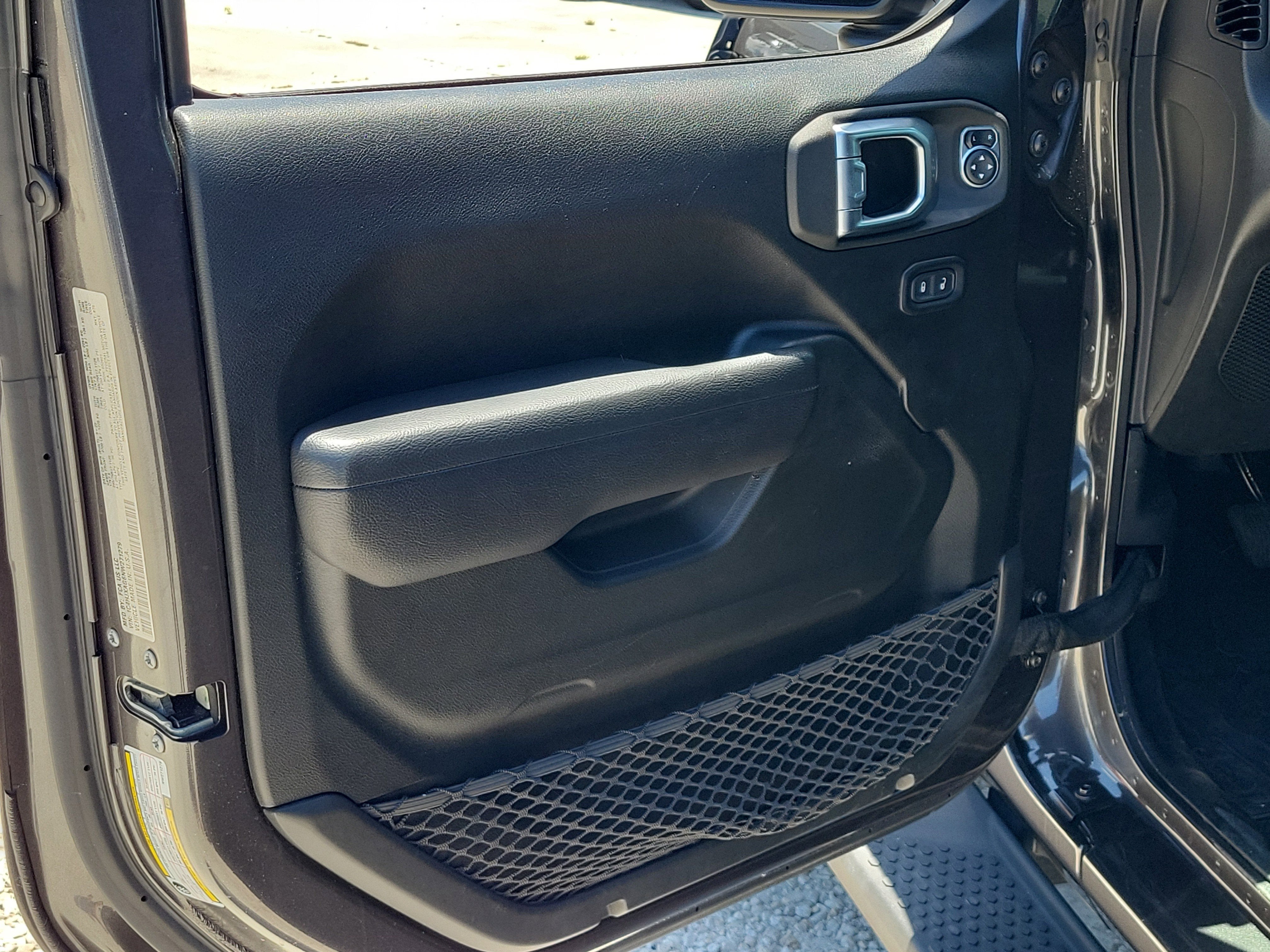 2022 Jeep Wrangler Sport S