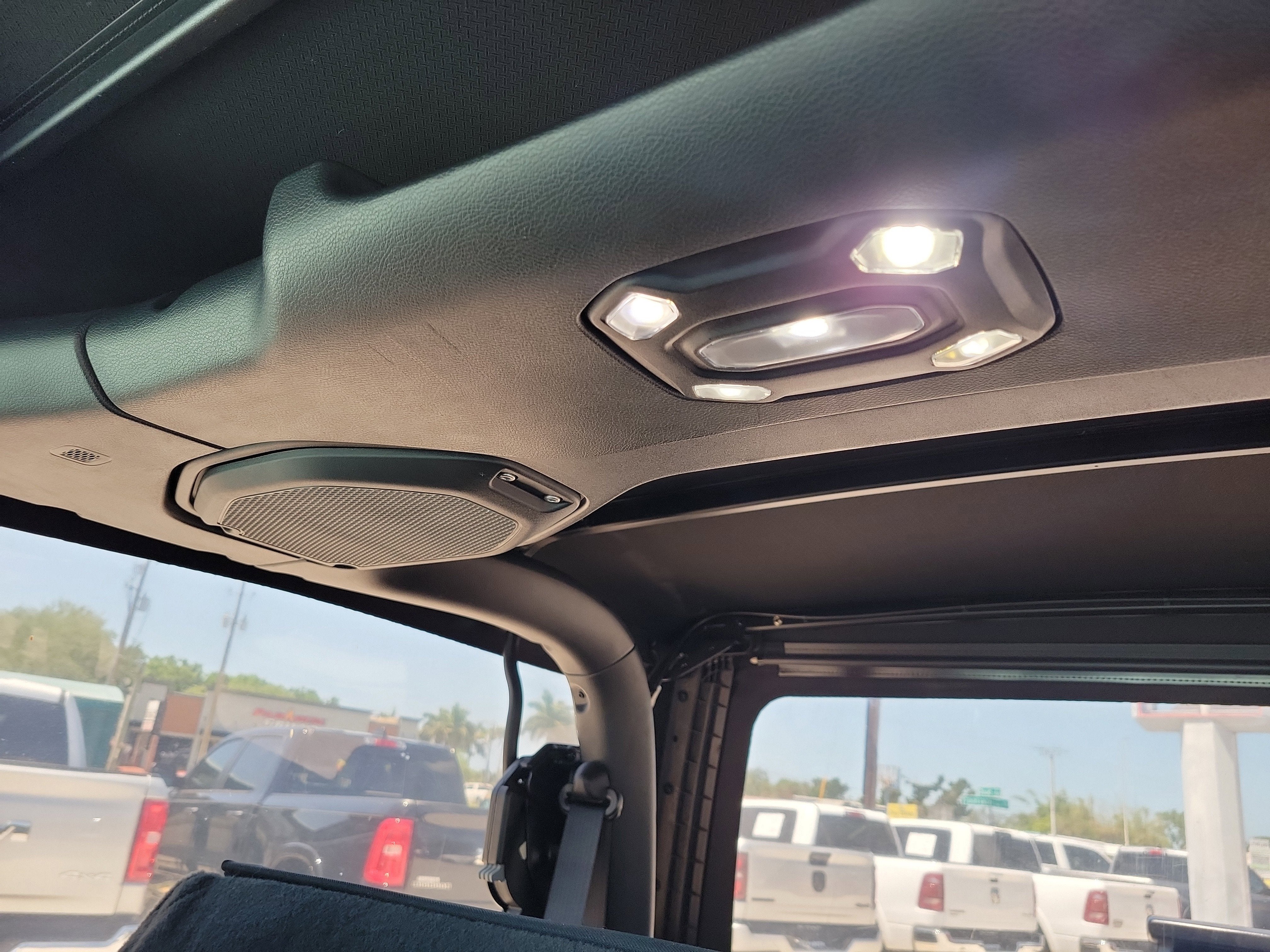 2022 Jeep Wrangler Sport S