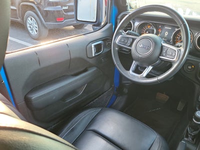 2022 Jeep Wrangler Unlimited Sahara Altitude