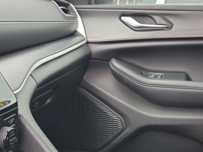 2024 Jeep Grand Cherokee L Laredo X