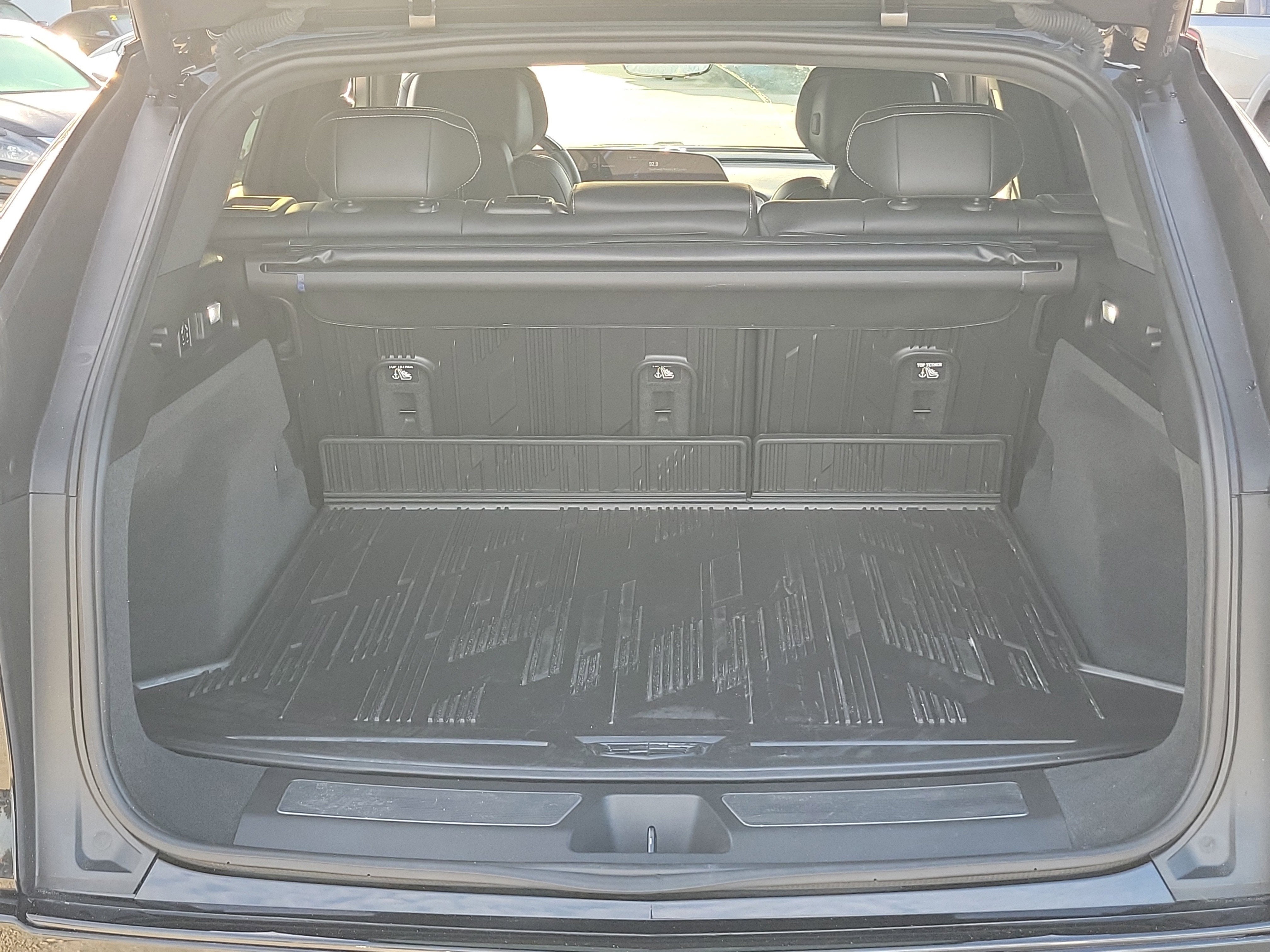 2024 Cadillac LYRIQ Sport