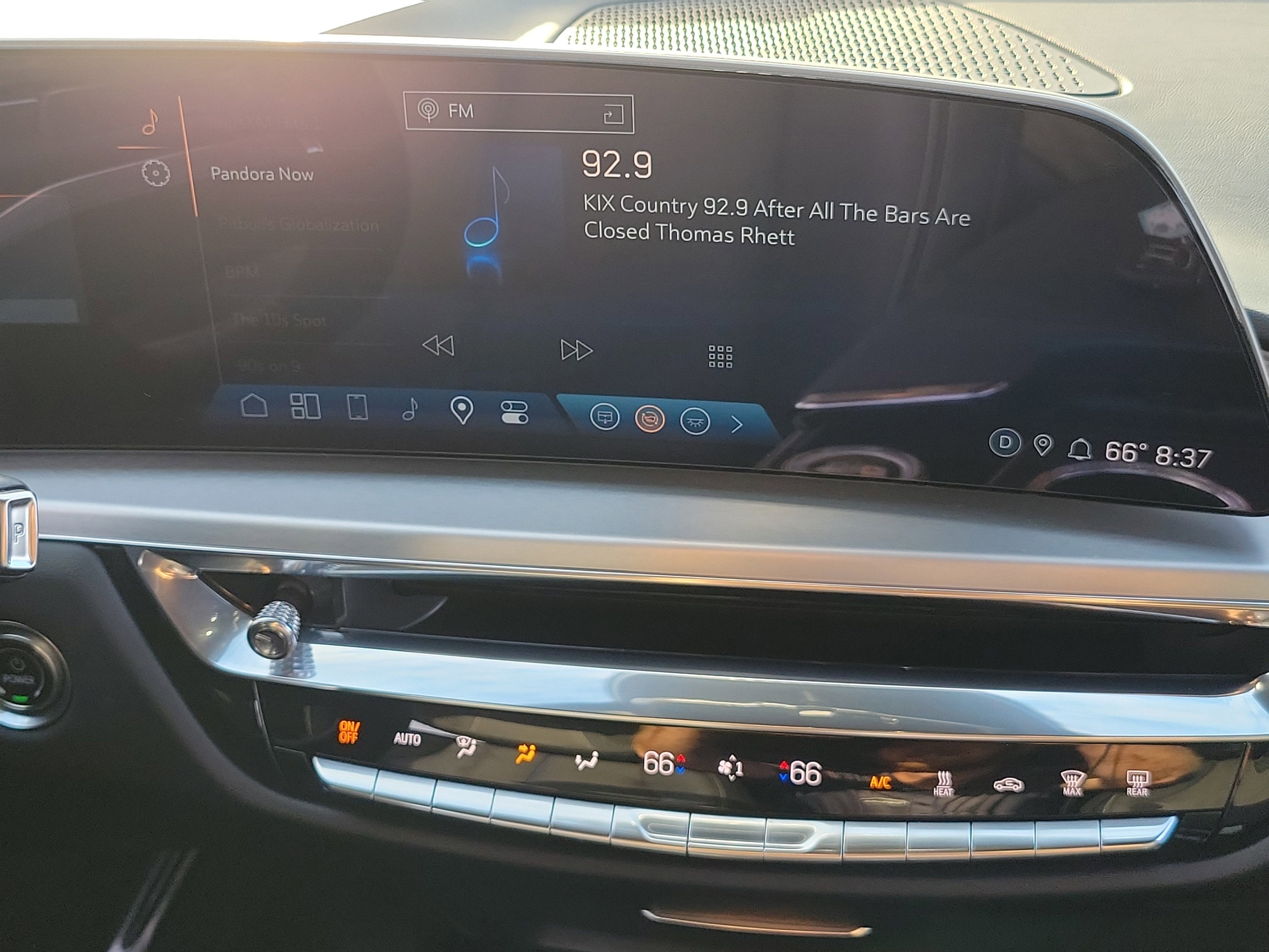 2024 Cadillac LYRIQ Sport