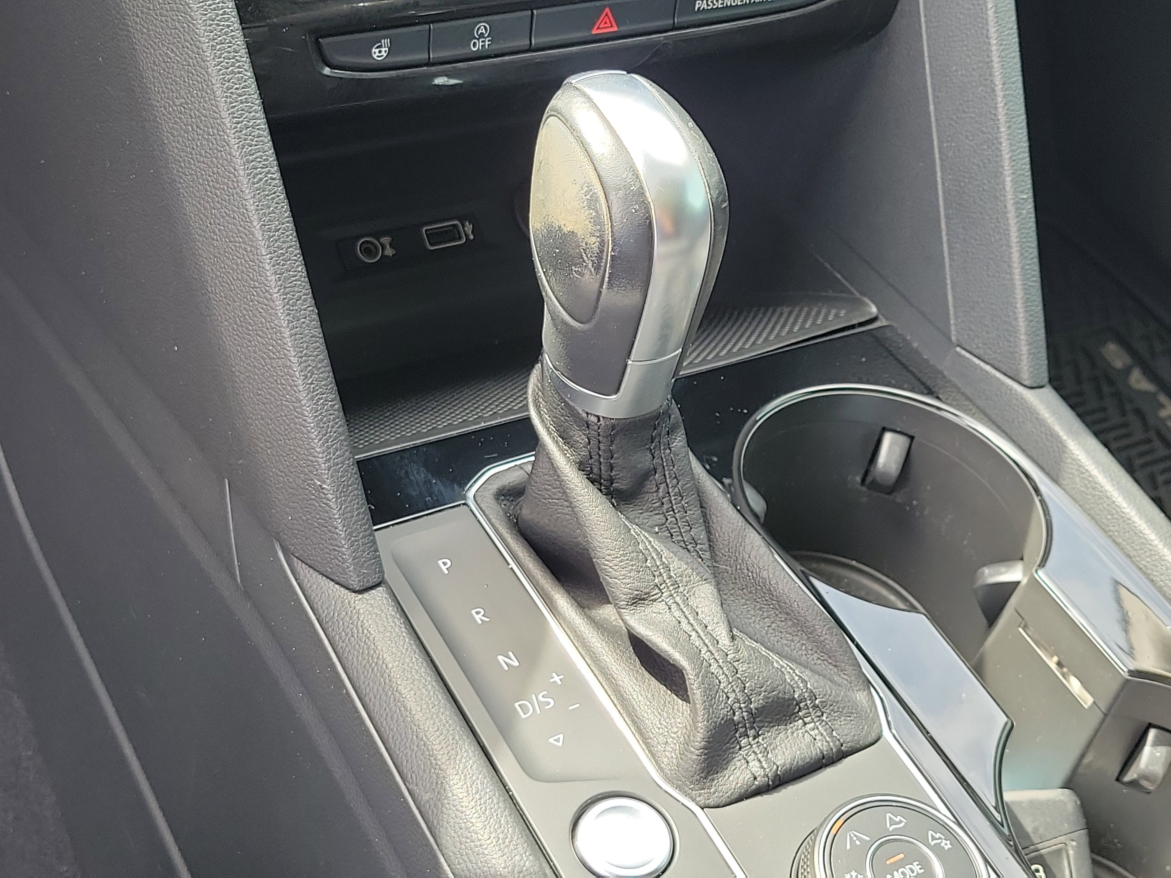 2019 Volkswagen Atlas 3.6L V6 SEL Premium