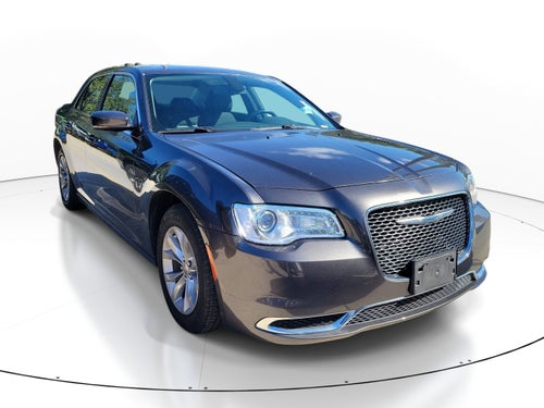 2019 Chrysler 300 Touring