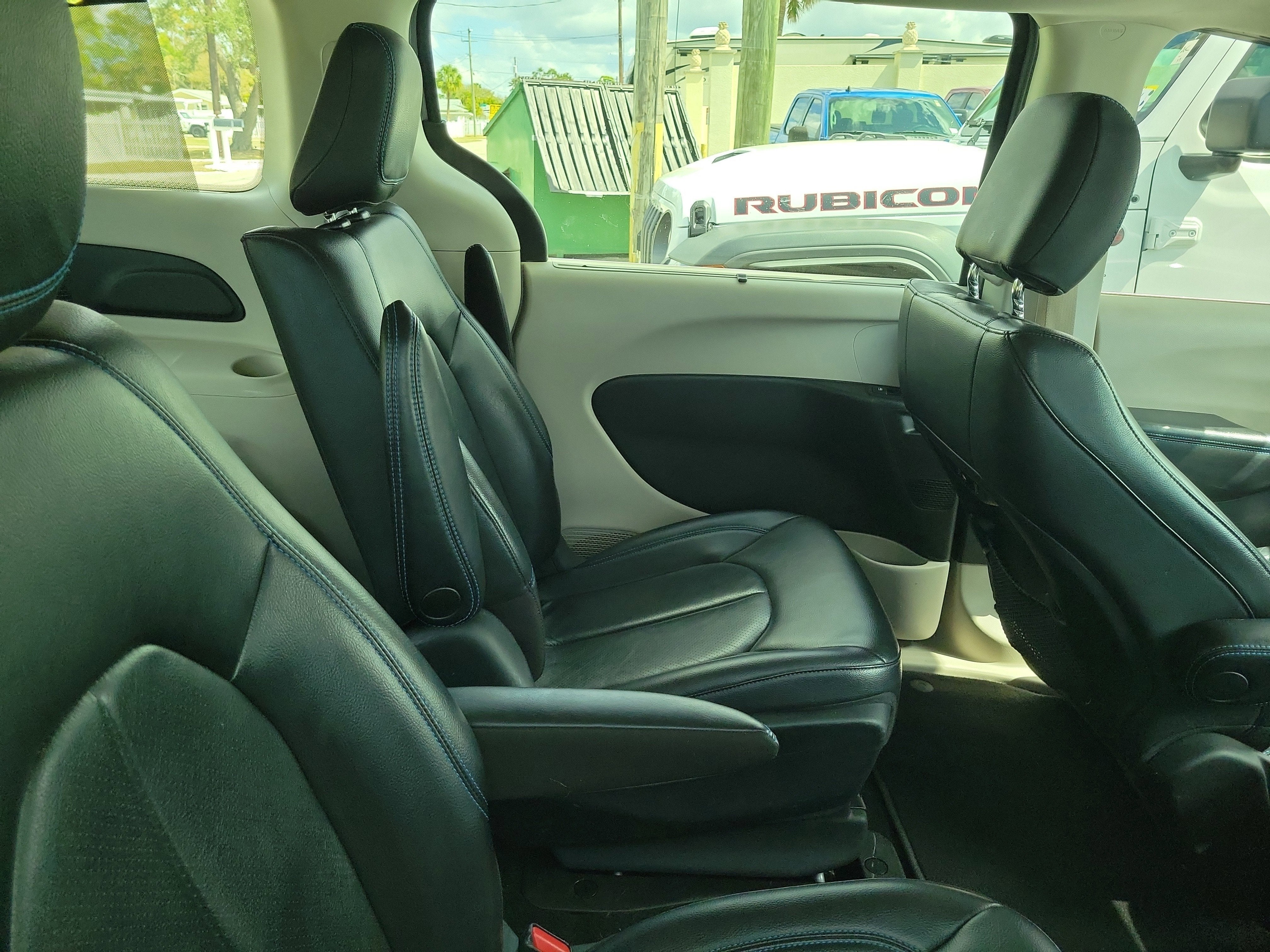 2021 Chrysler Pacifica Hybrid Touring L