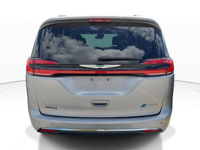 2021 Chrysler Pacifica Hybrid Touring L