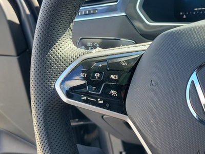 2022 Volkswagen Tiguan SE R-Line Black