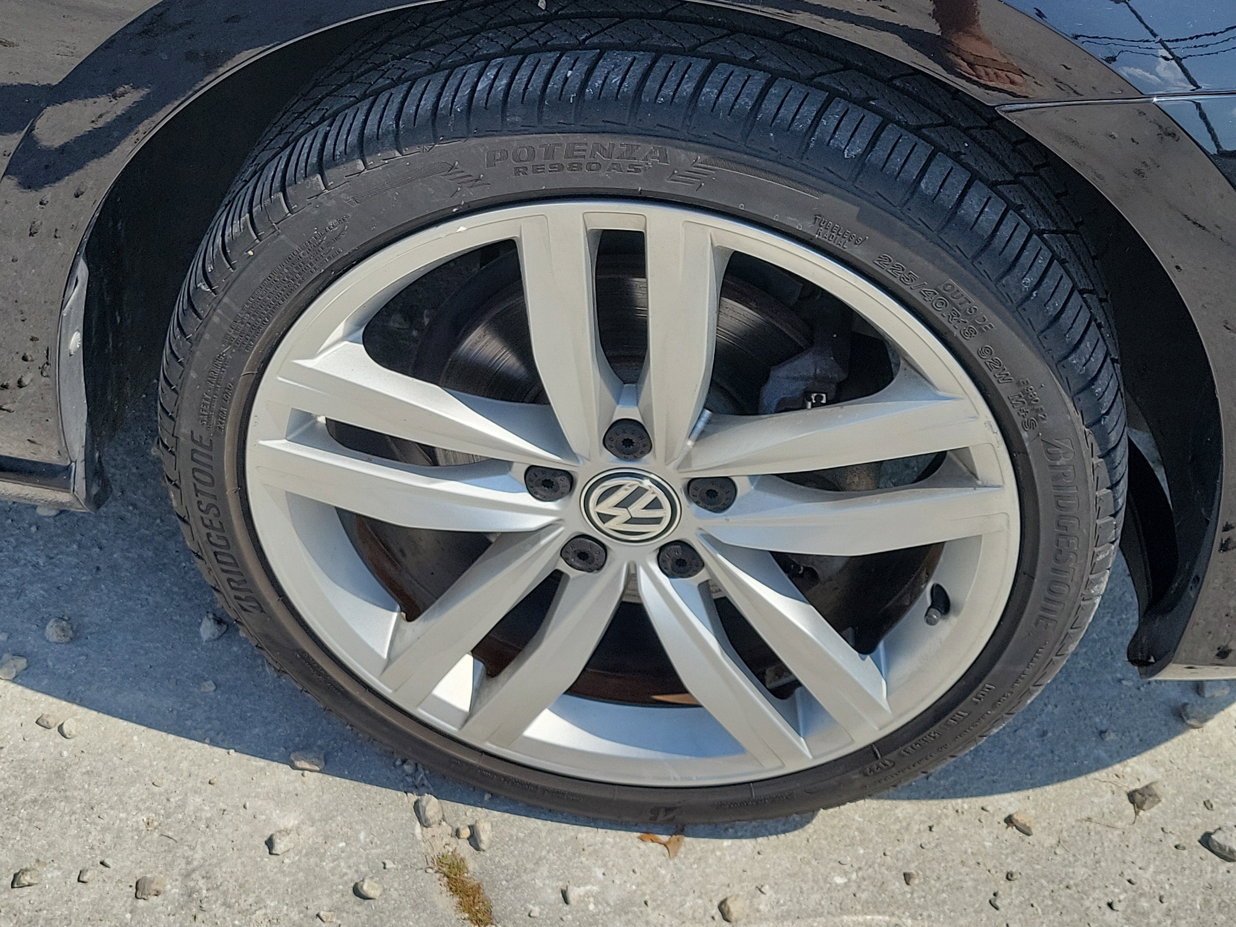 2017 Volkswagen Golf S