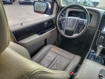2017 Lincoln Navigator Select
