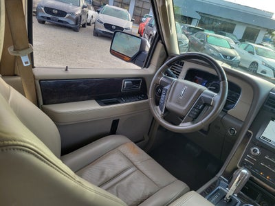 2017 Lincoln Navigator Select