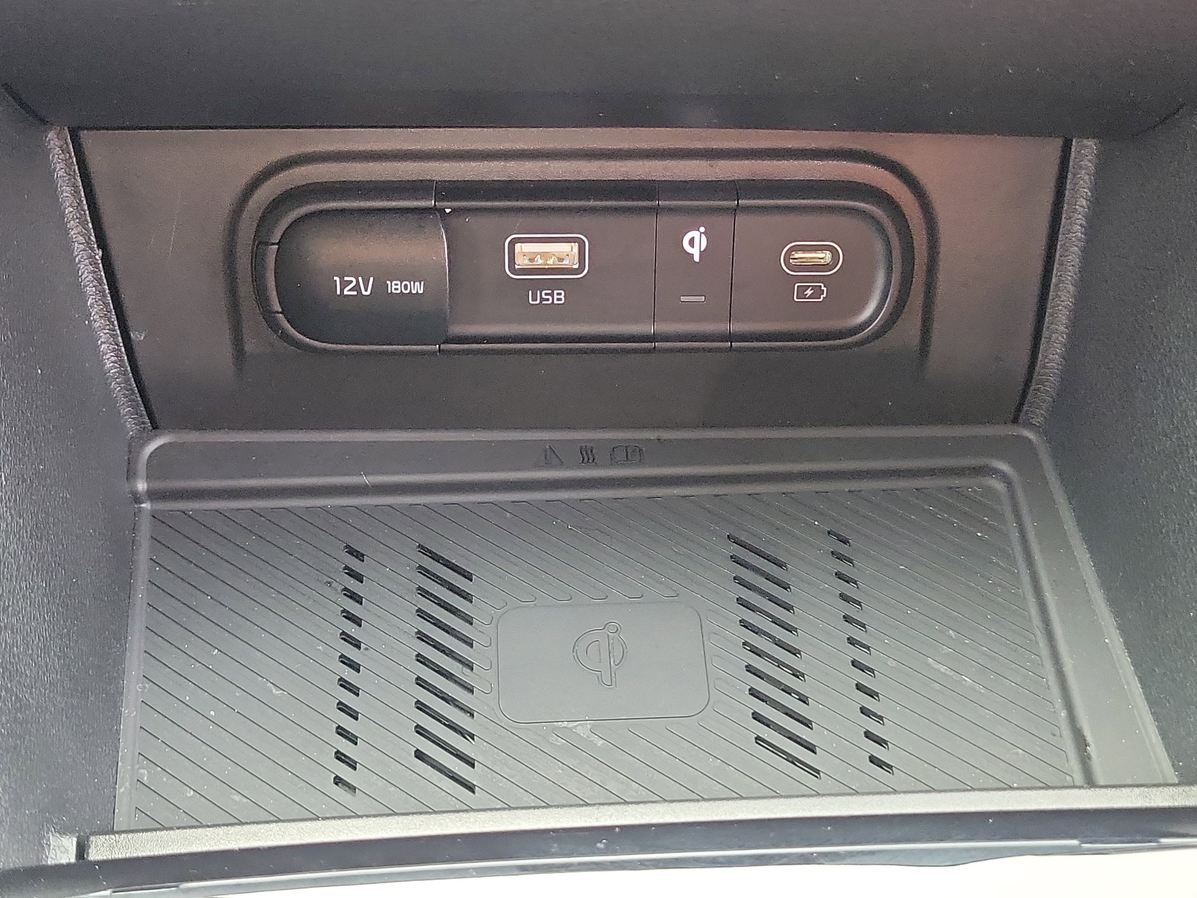 2024 Kia Sportage SX