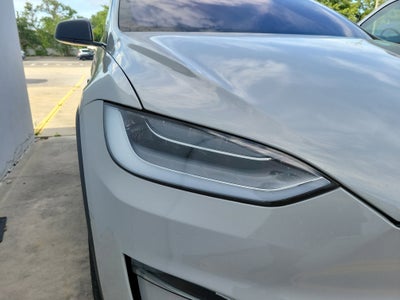 2022 Tesla Model X Base