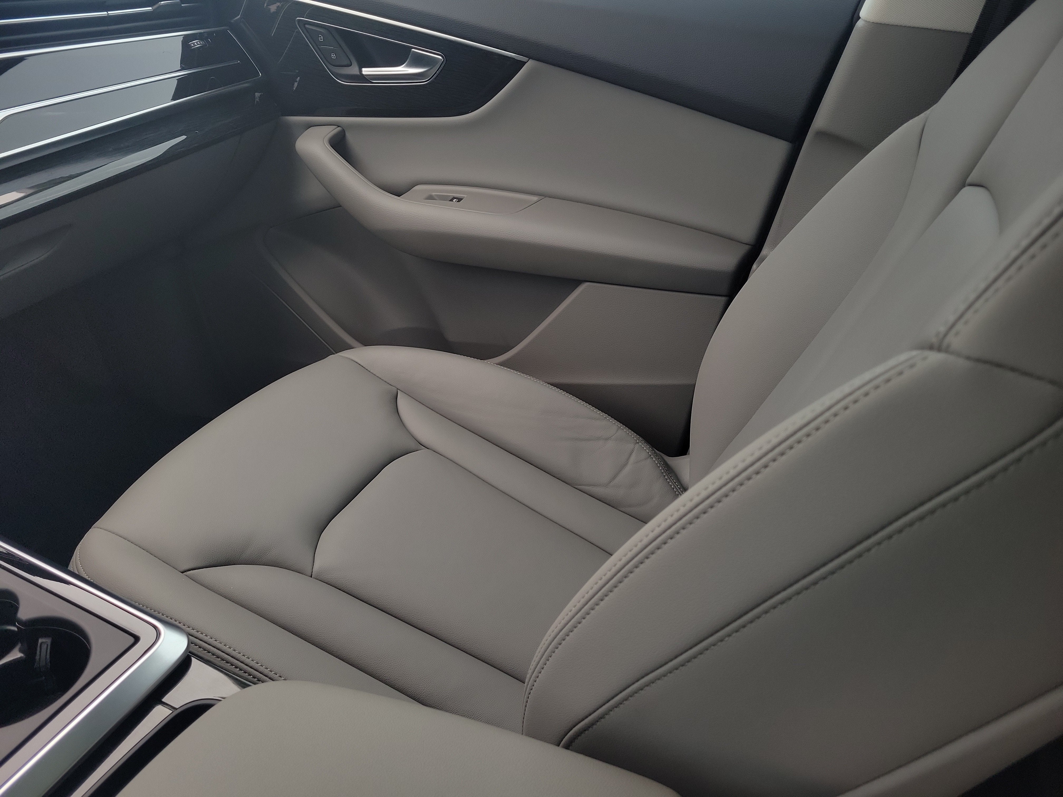 2020 Audi Q7 Premium