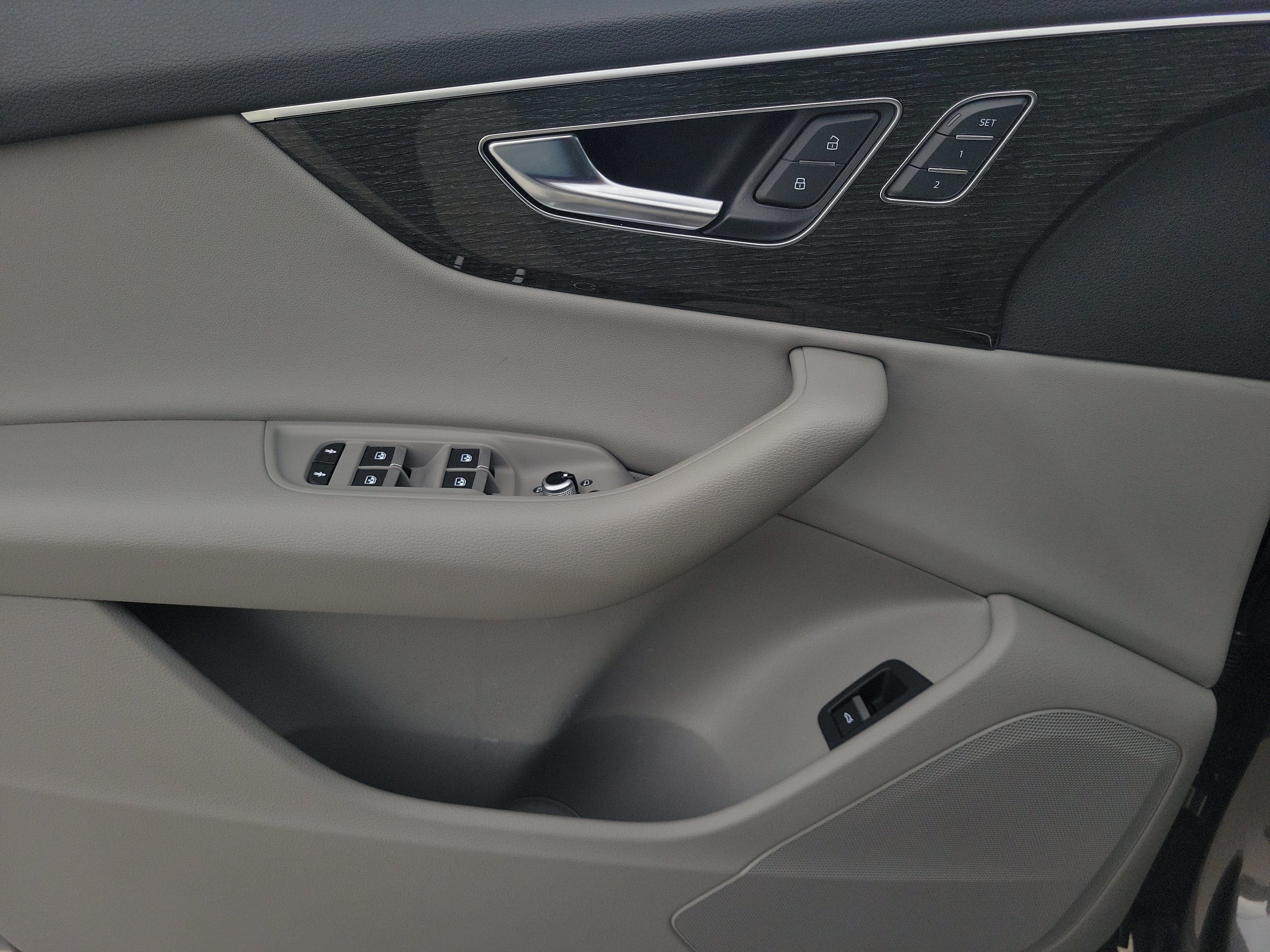 2020 Audi Q7 Premium