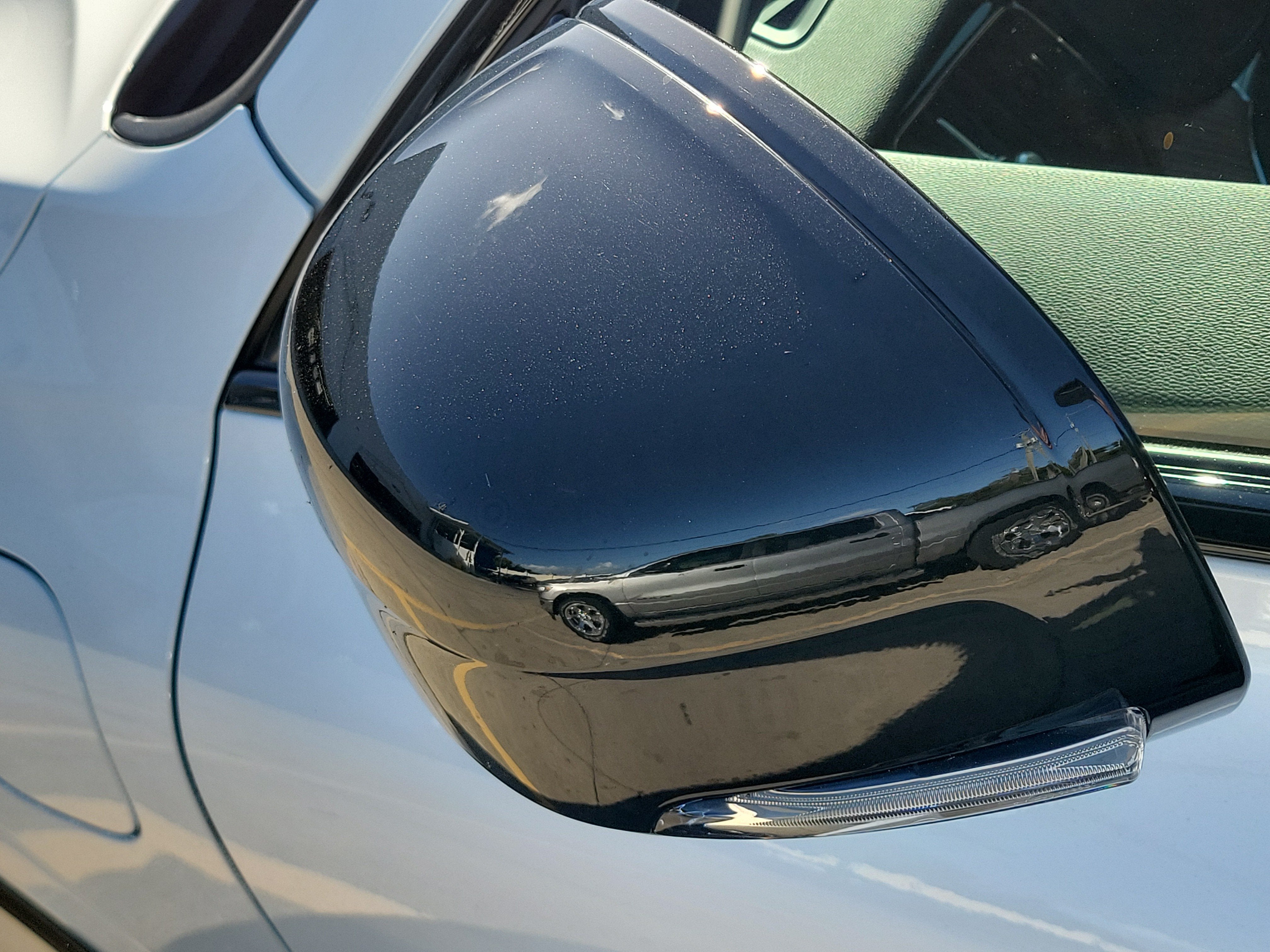2025 Volvo XC60 Plug-In Hybrid Plus
