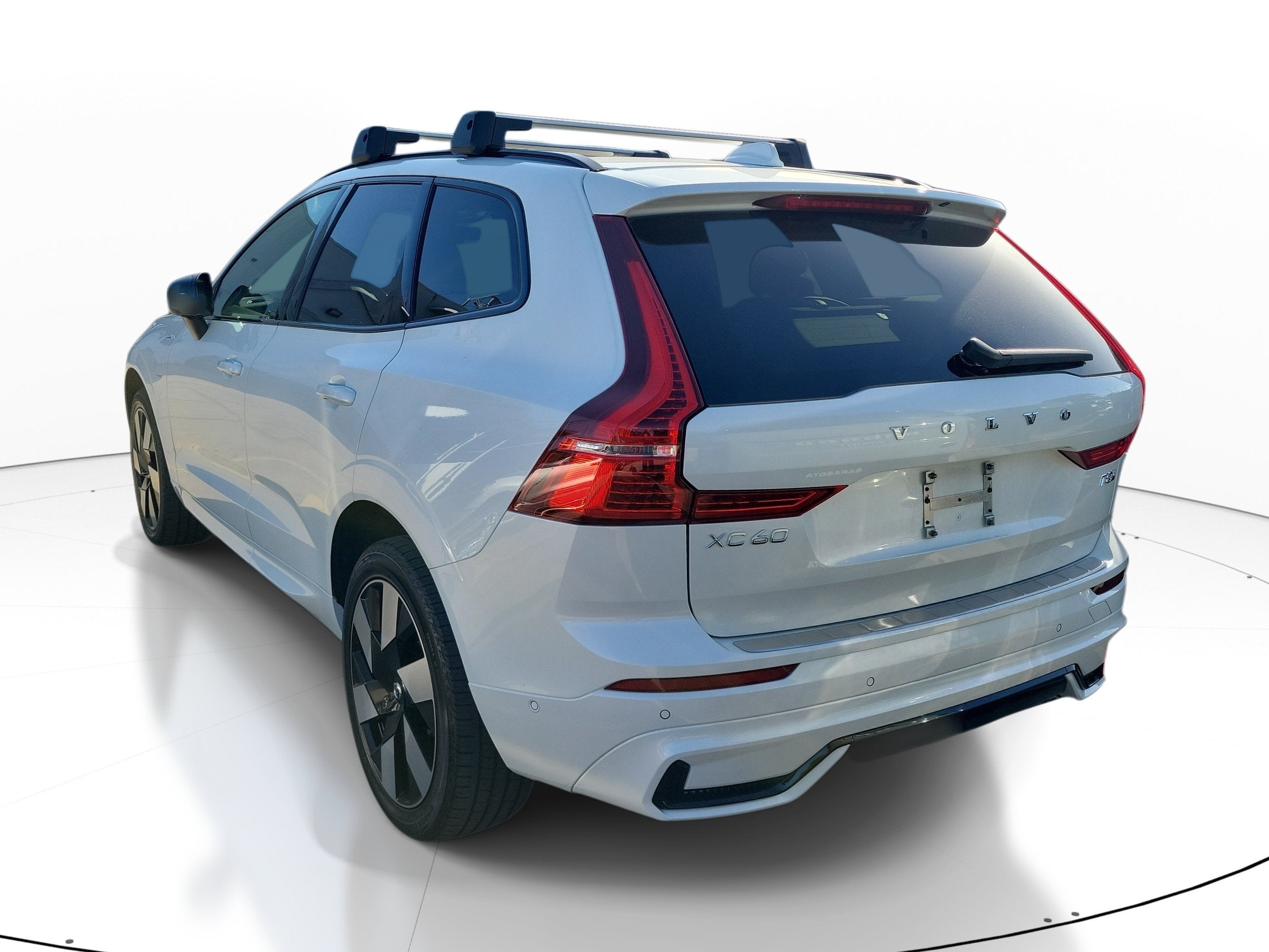 2025 Volvo XC60 Plug-In Hybrid Plus