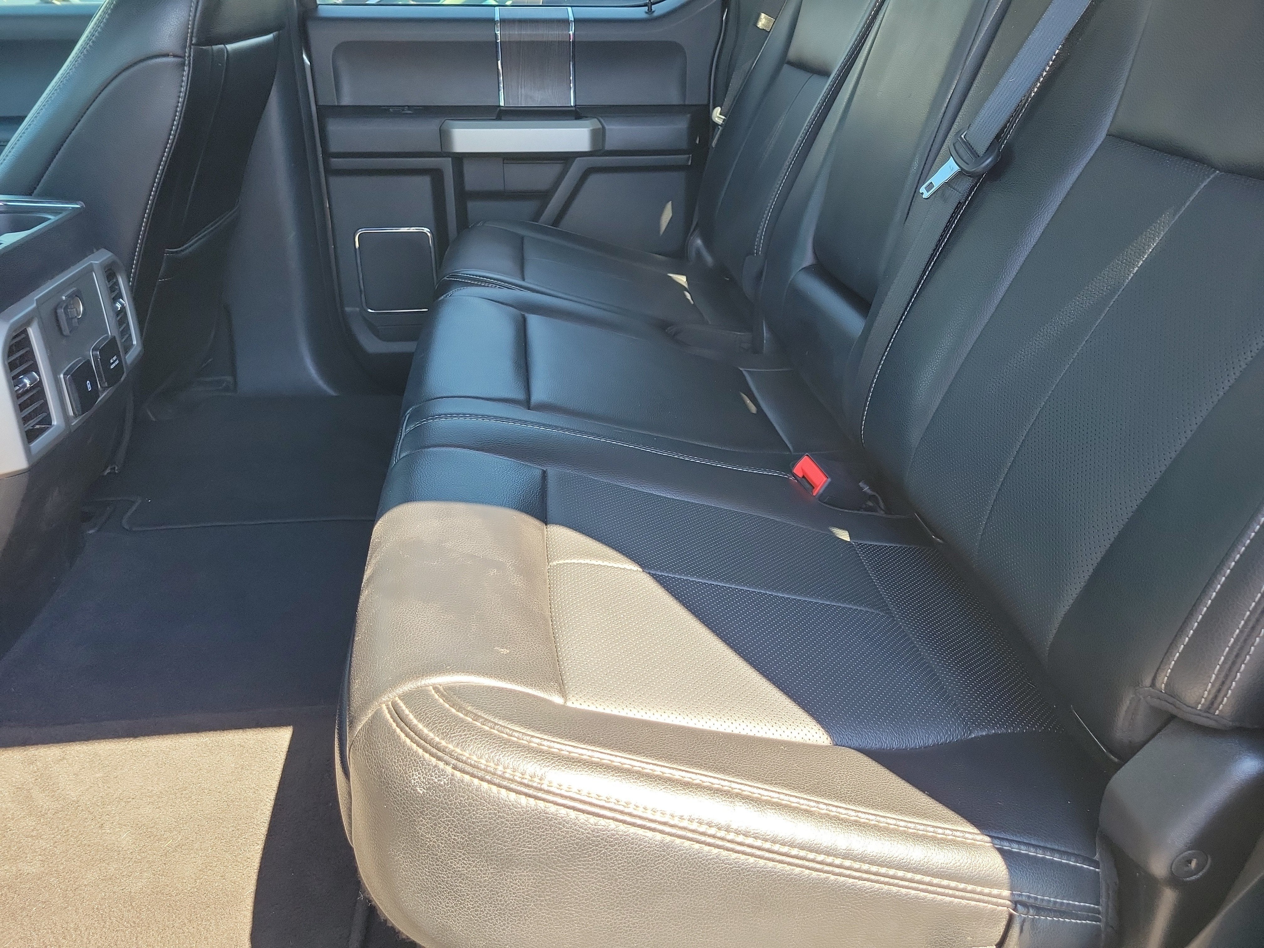 2021 Ford Super Duty F-250 SRW LARIAT