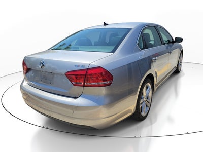 2014 Volkswagen Passat 1.8T SE